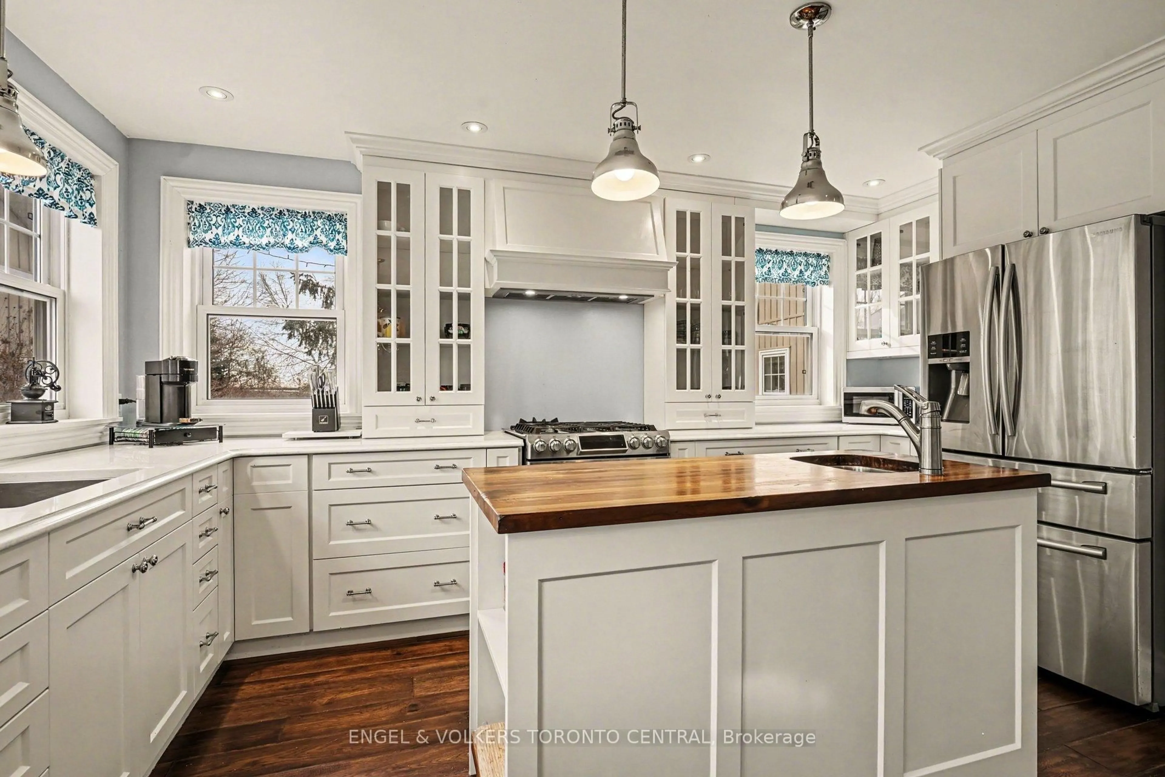 Open concept kitchen, unknown for 1210 Concession 11 Rd, Brock Ontario L0E 1E0