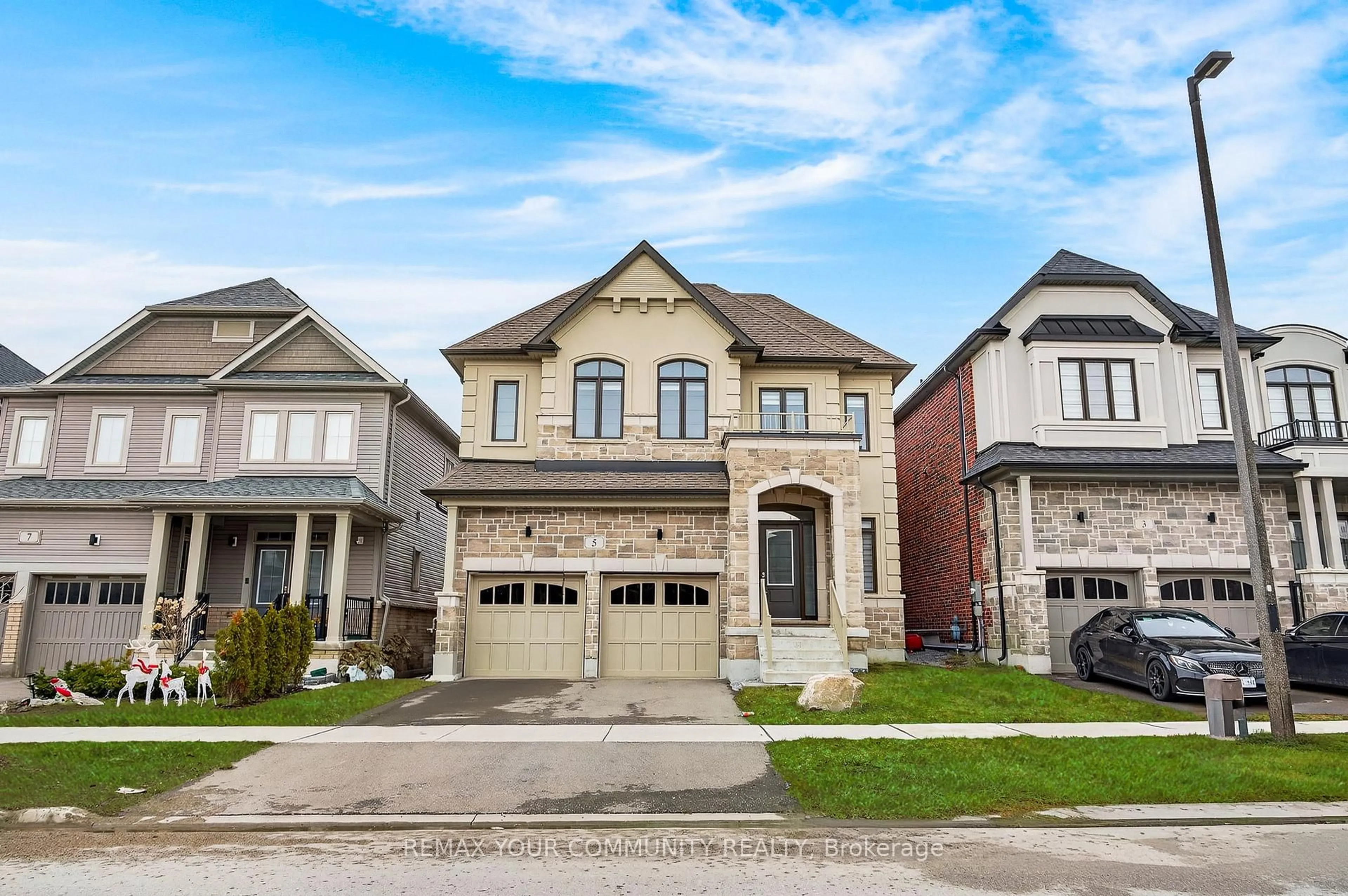 Home with brick exterior material, street for 5 Valleo St, Georgina Ontario L4P 0J8