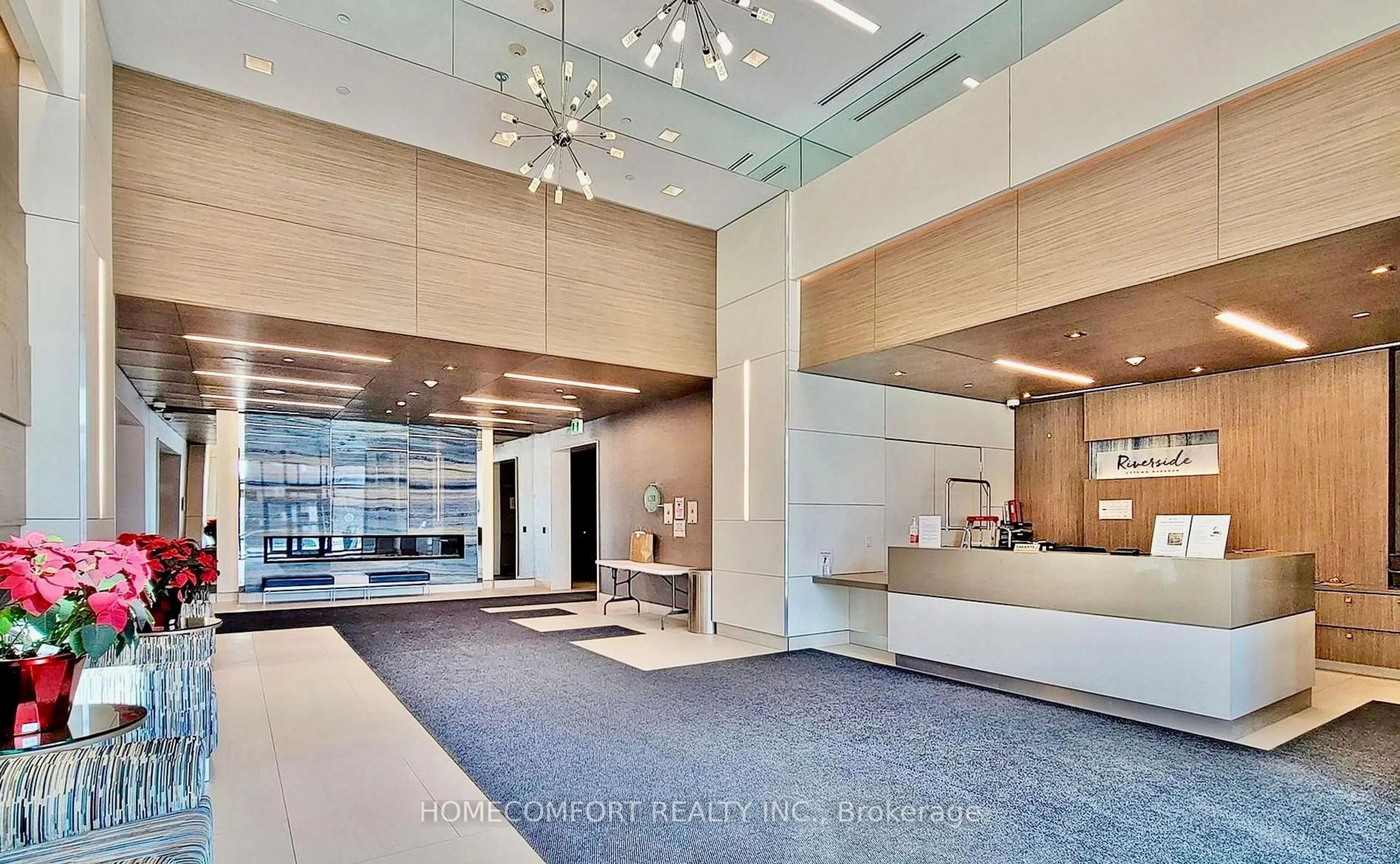 Indoor foyer for 15 Water Walk Dr #815, Markham Ontario L6G 0G2