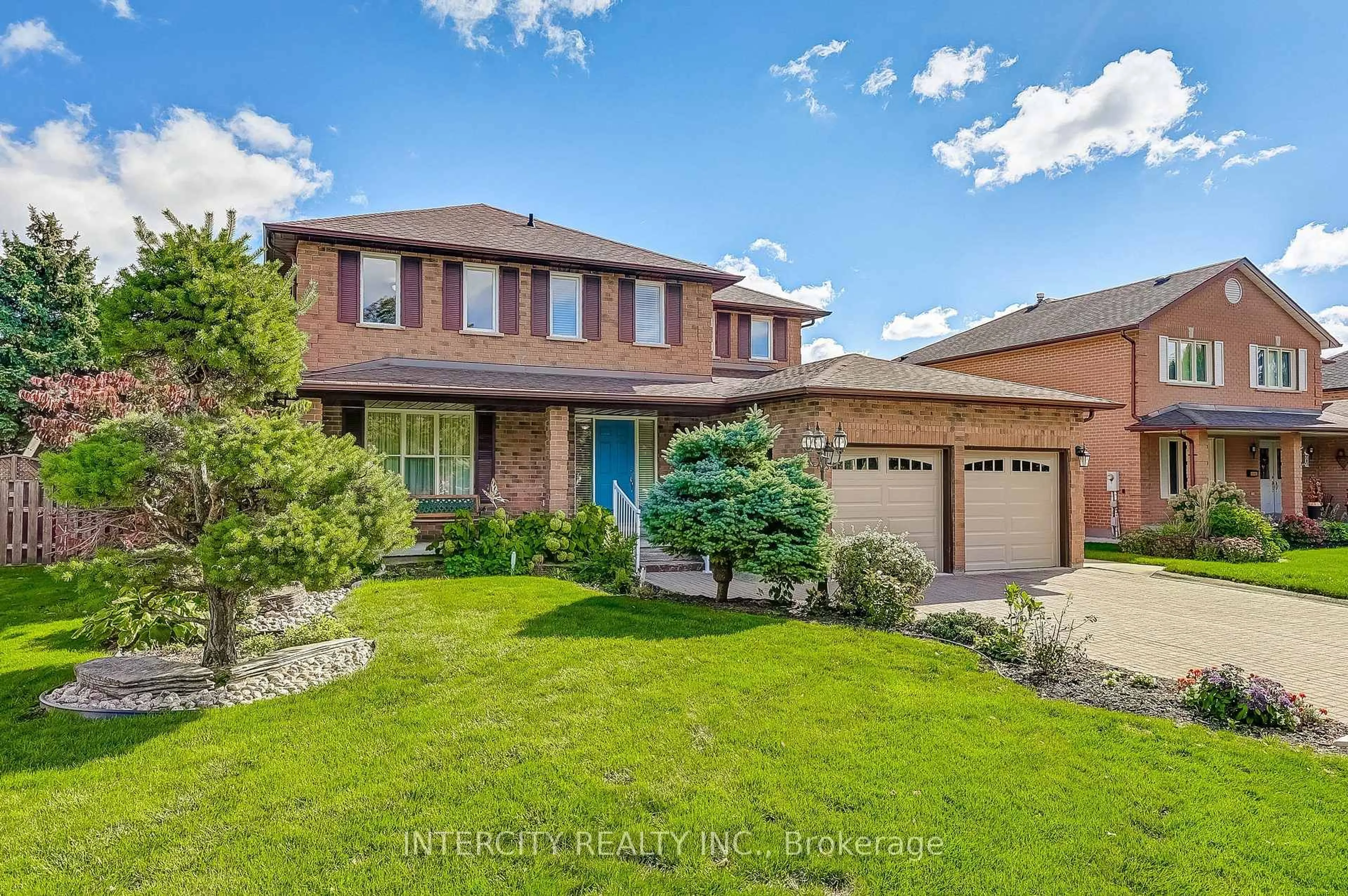 Home with brick exterior material, street for 21 Marylebone Cres, Richmond Hill Ontario L4E 2L5