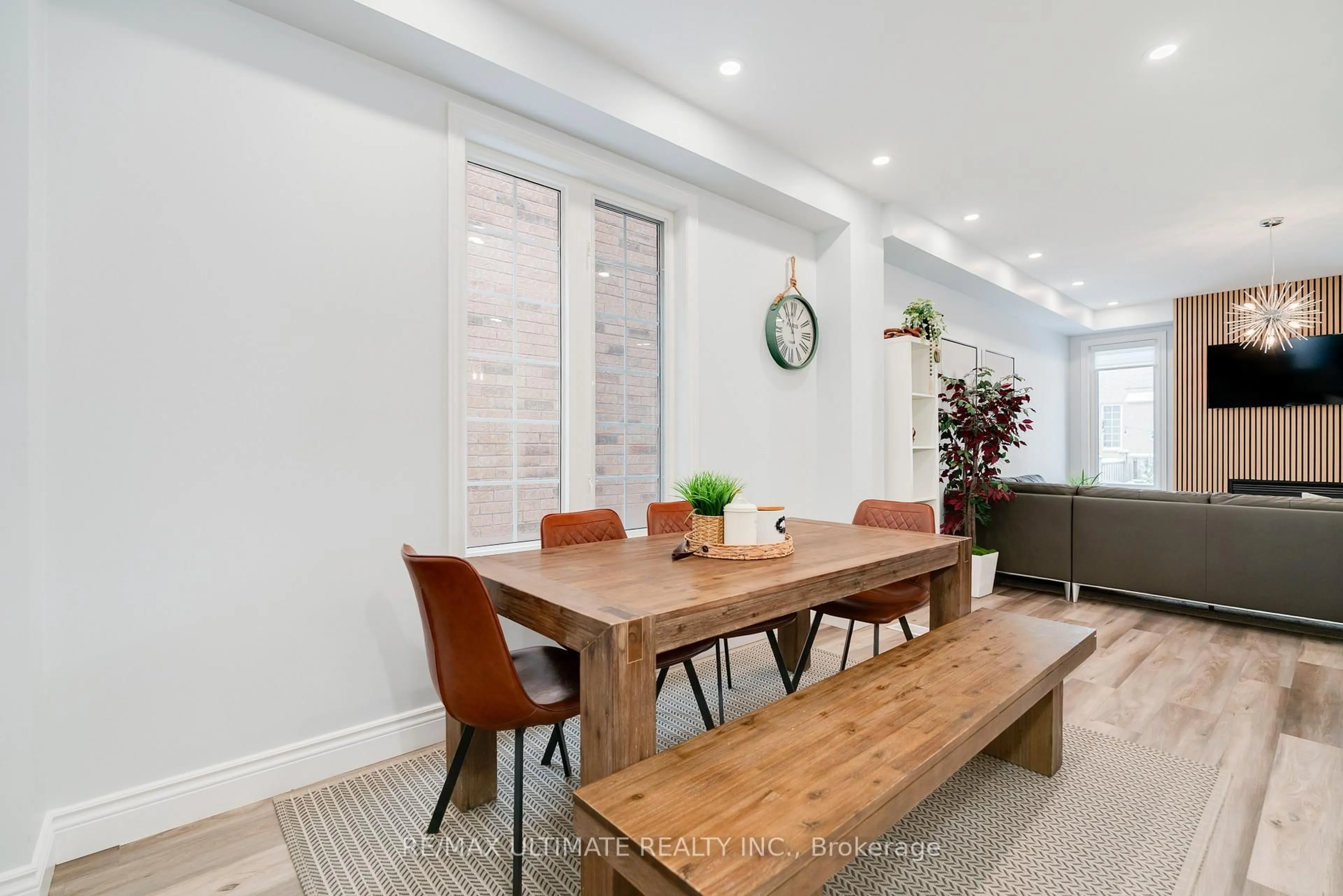 Dining room, unknown for 10 Torah Gate, Vaughan Ontario L6A 0H3