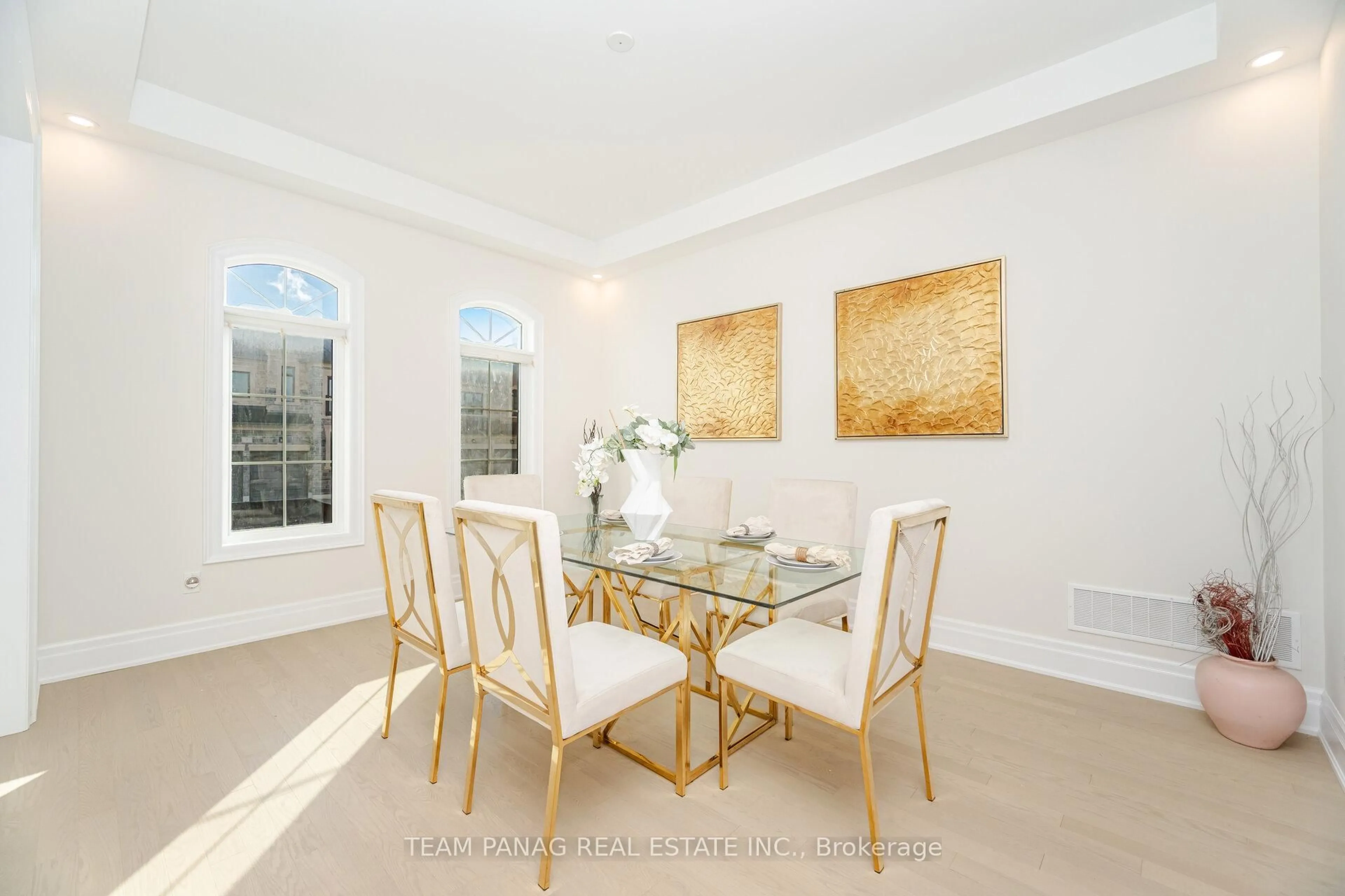 Dining room, unknown for 30 Ballantyne Blvd, Vaughan Ontario L3L 0G2