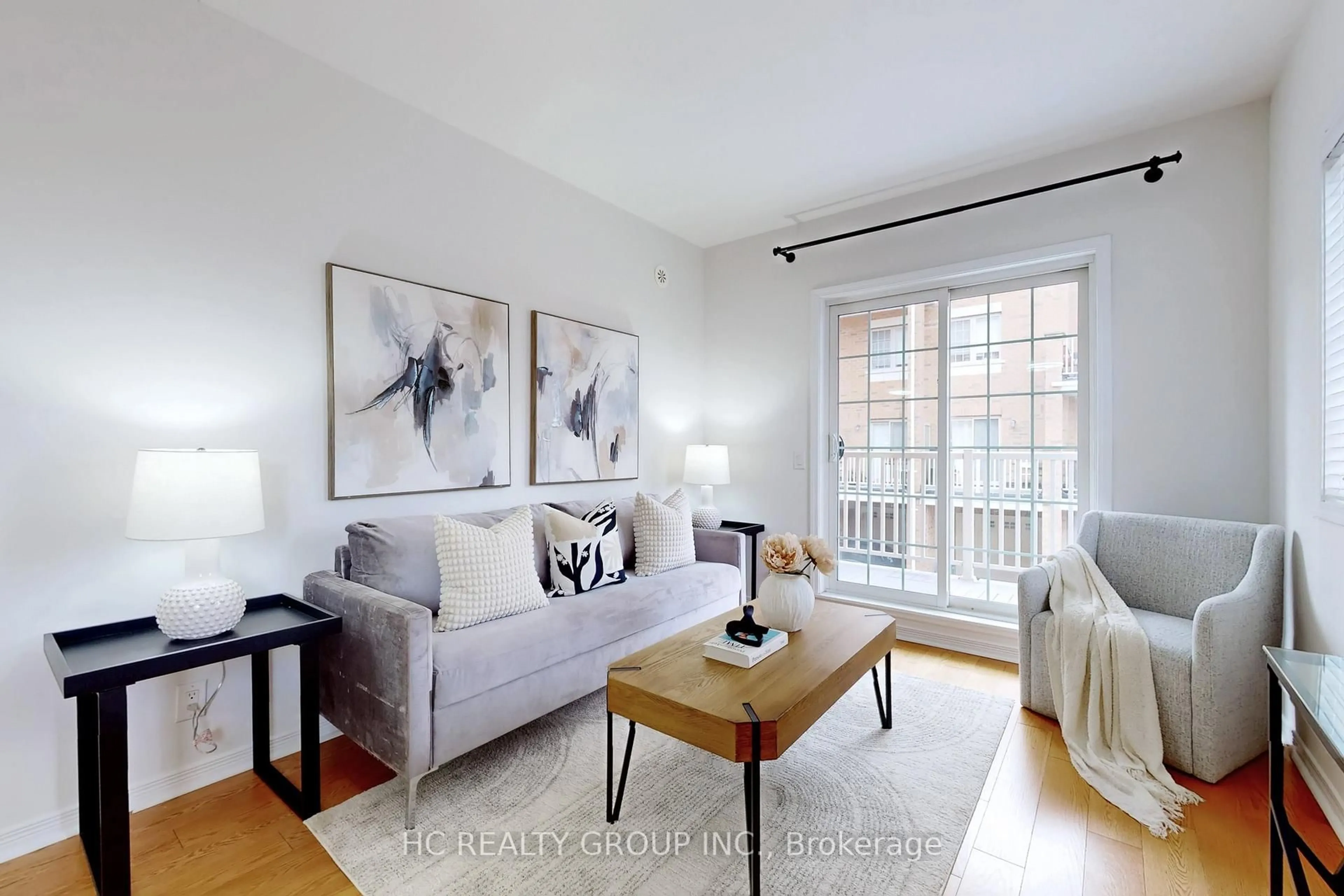 Living room with furniture, wood/laminate floor for 9 Ormerod Lane, Richmond Hill Ontario L4S 0G3