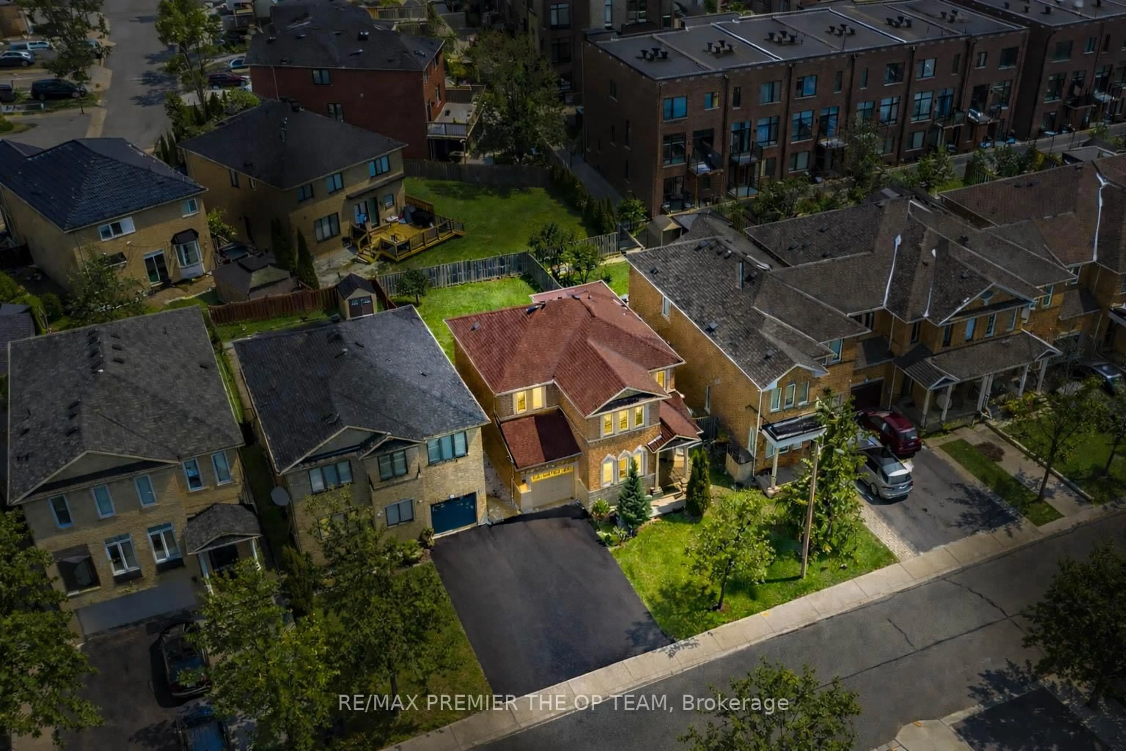 A pic from outside/outdoor area/front of a property/back of a property/a pic from drone, city buildings view from balcony for 56 Wildberry Cres, Vaughan Ontario L4H 2C6