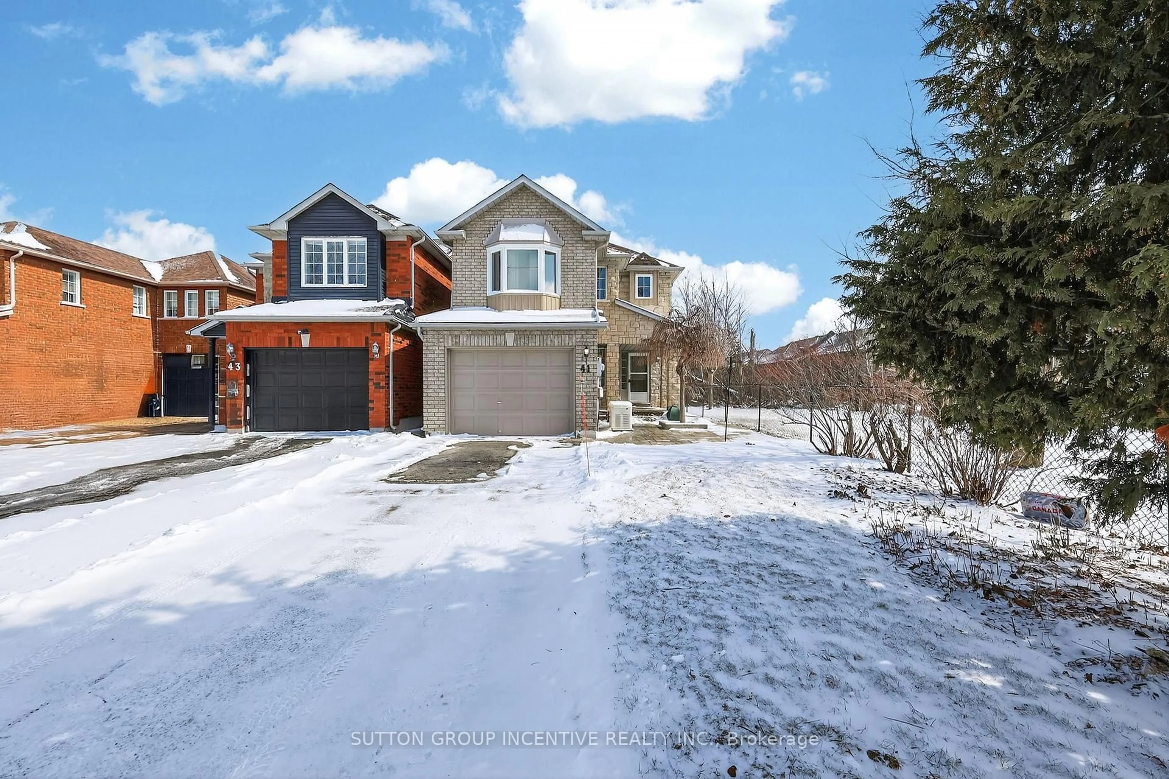 Home with brick exterior material, street for 41 Herrema Blvd, Uxbridge Ontario L9P 1W6