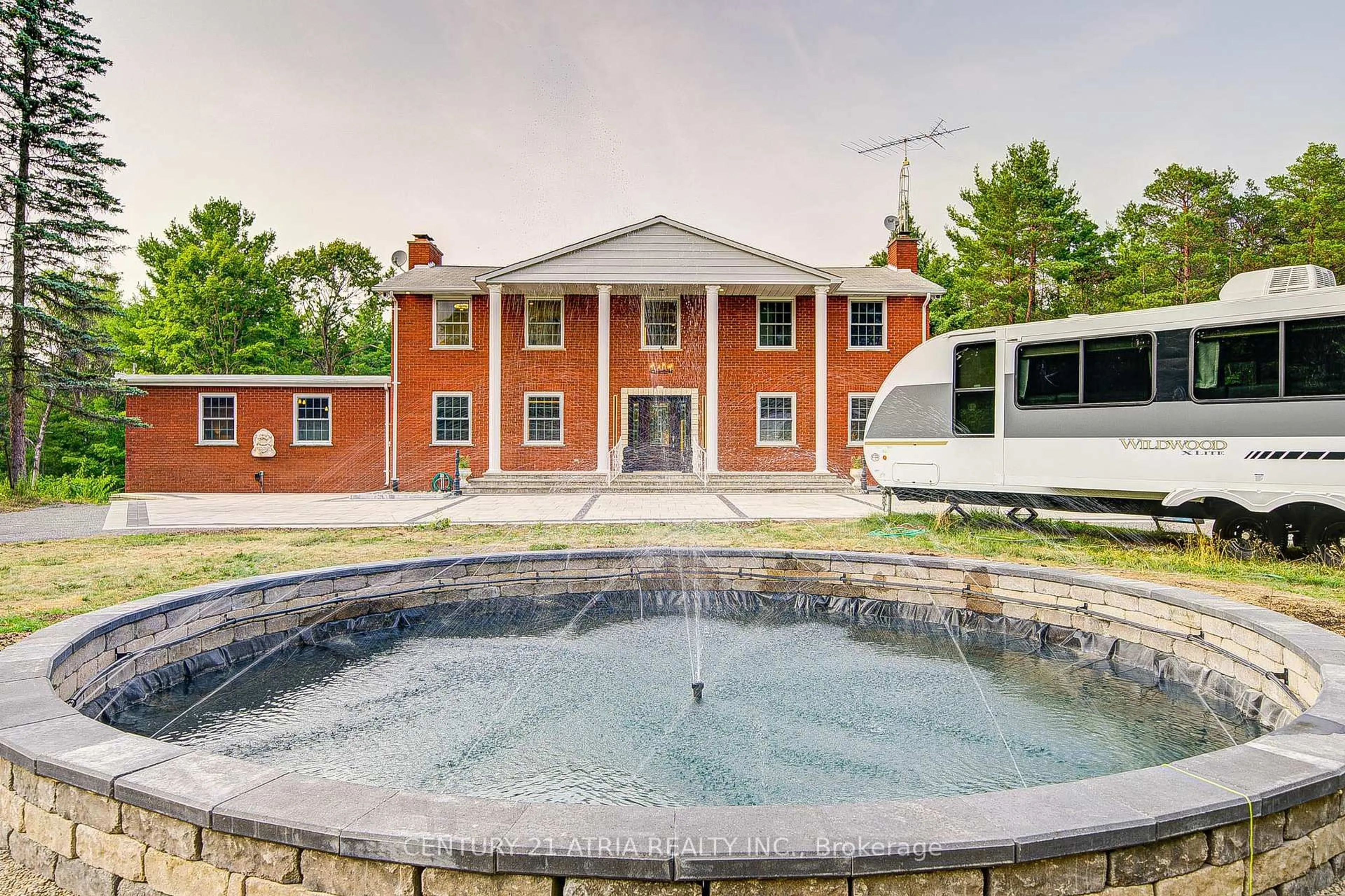 Pool for 636 Regional Road 21, Uxbridge Ontario L9P 0K7