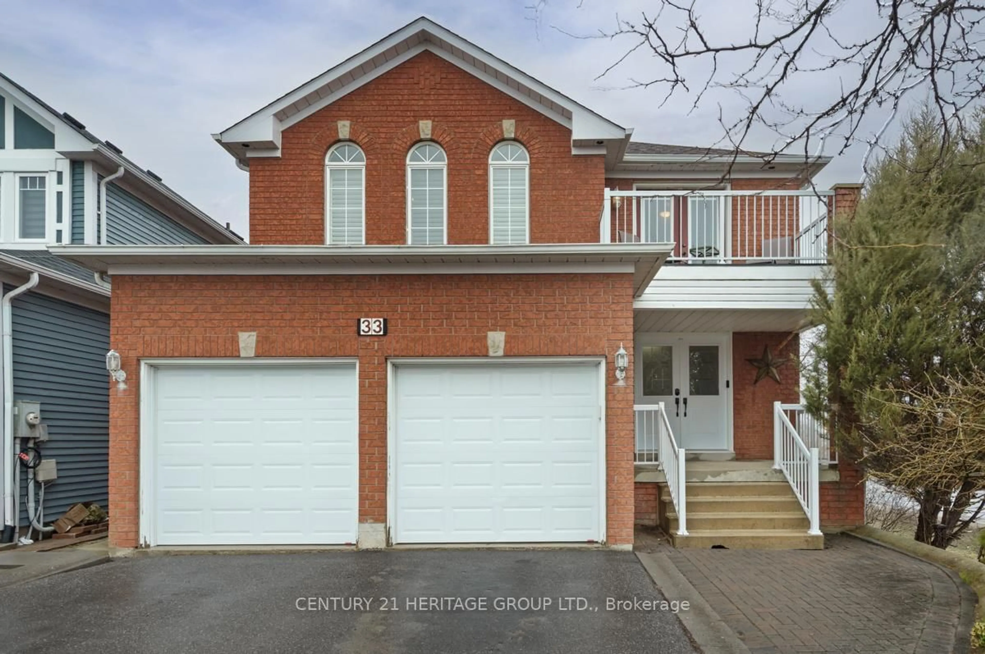 Home with brick exterior material, street for 33 Silverstone Cres, Georgina Ontario L4P 4A4