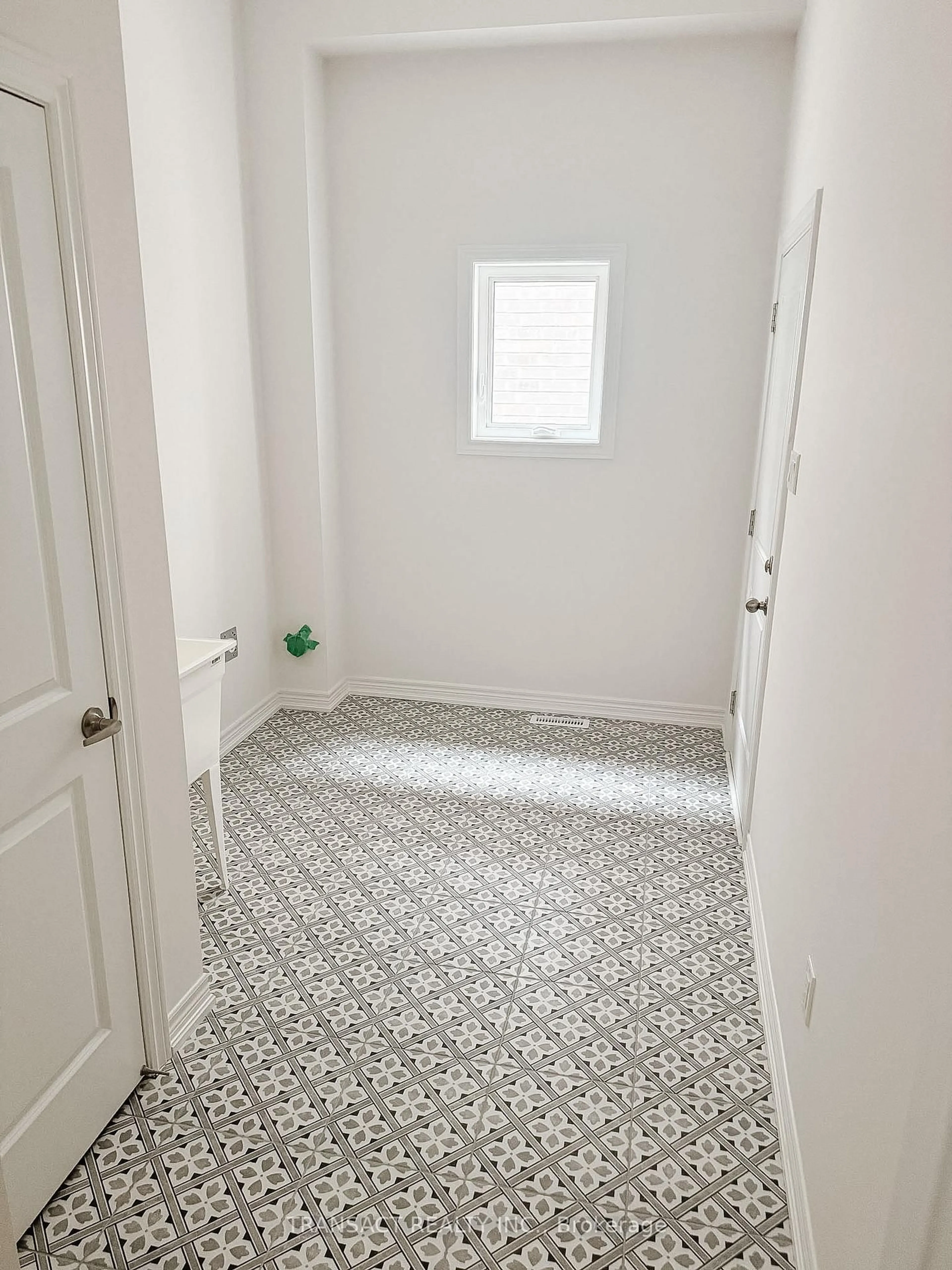 A pic of a room for 30 Baycroft Blvd, Essa Ontario L3W 0M1