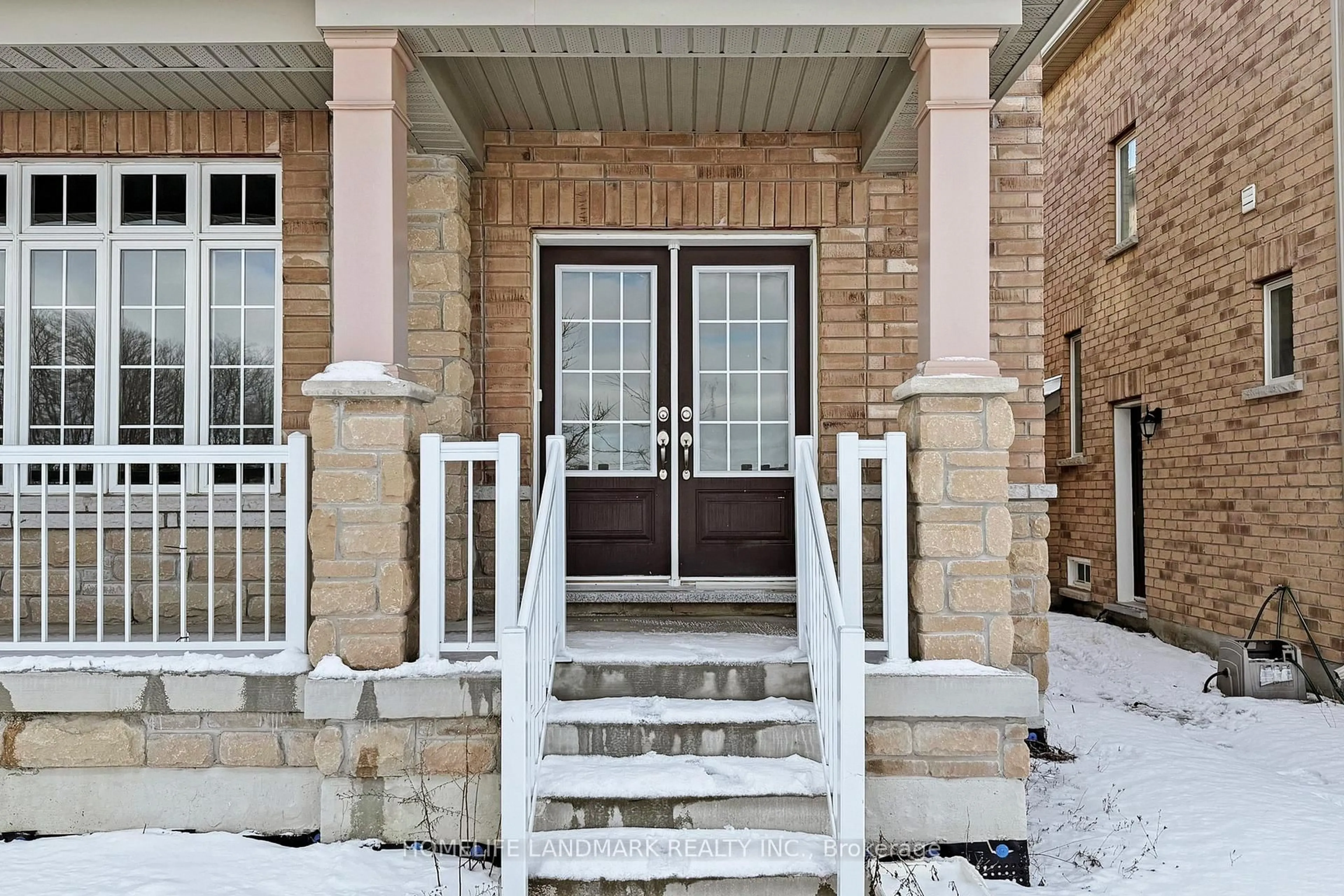 Indoor entryway for 273 William Forster Rd, Markham Ontario L6B 0T7