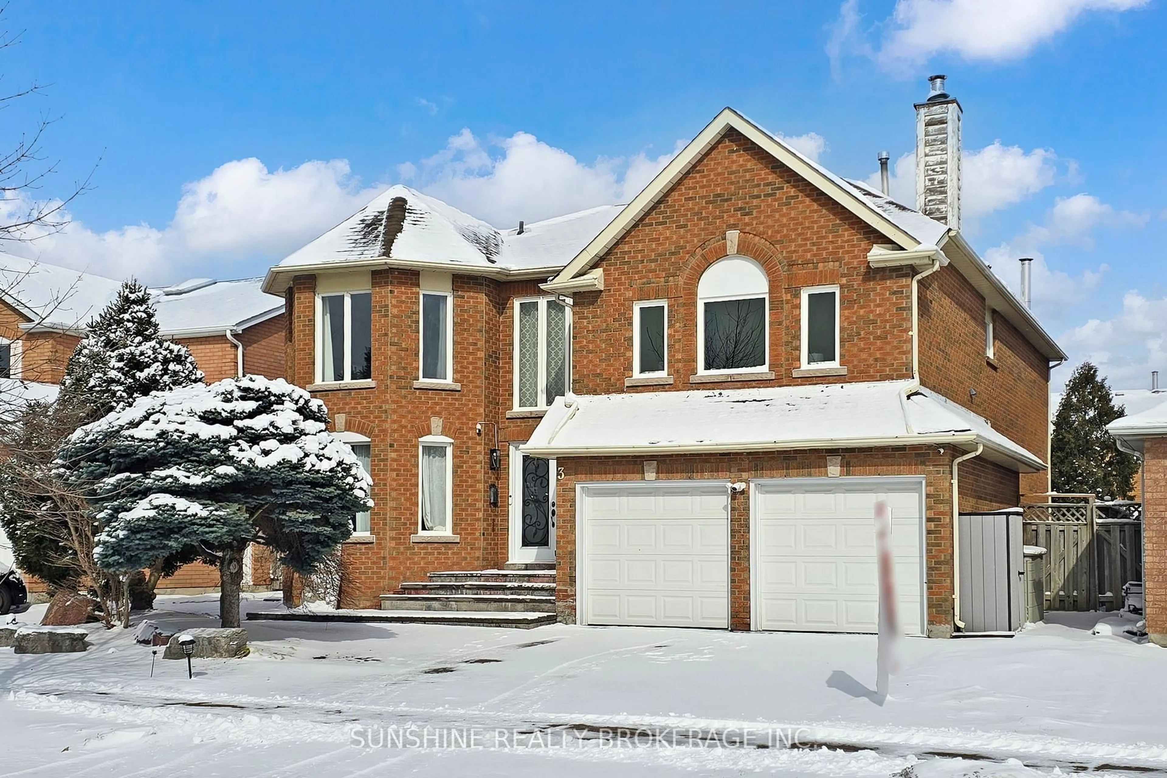 Home with brick exterior material, street for 3 Cranleigh Dr, Markham Ontario L3R 8L3