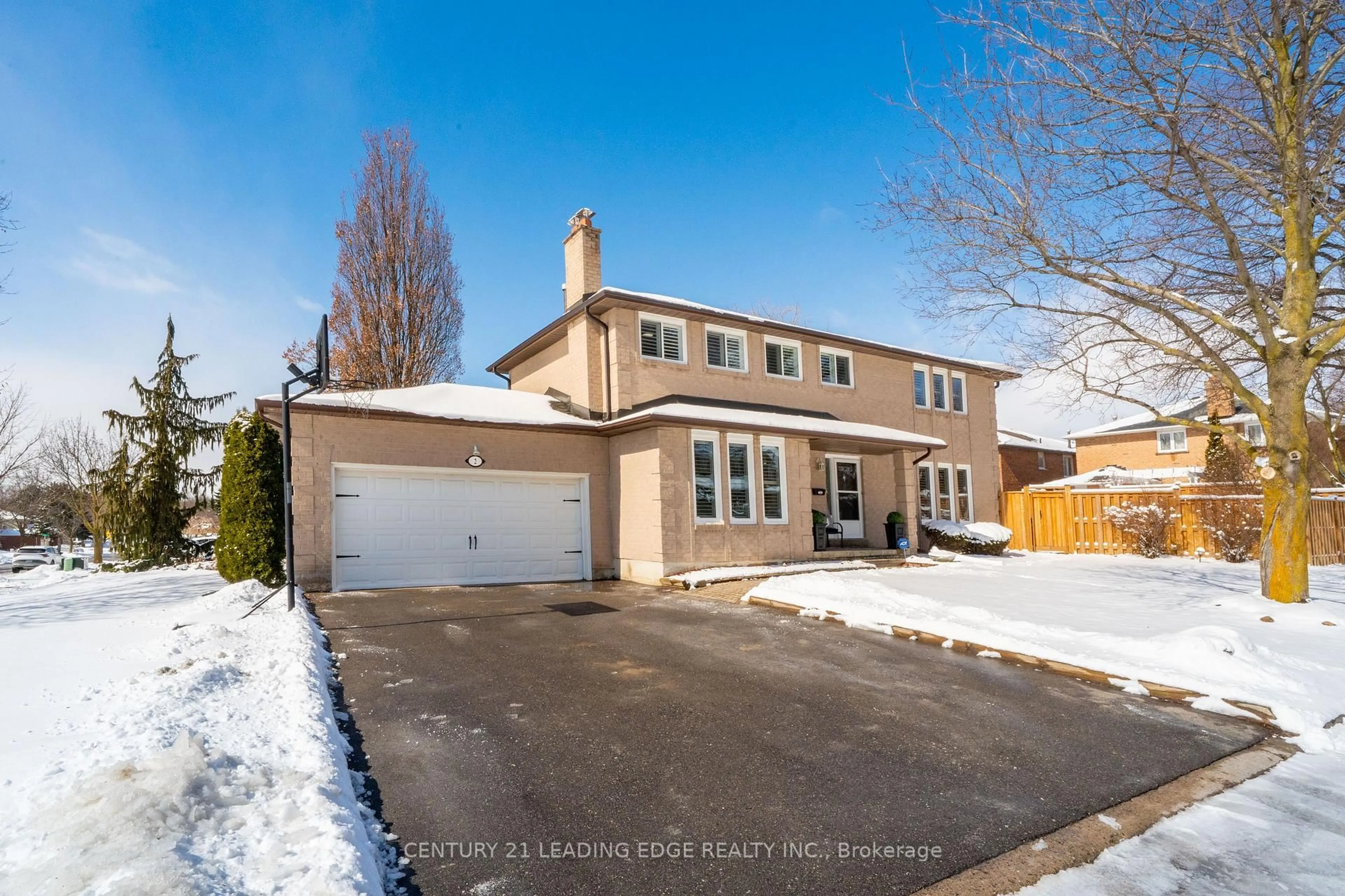 A pic from outside/outdoor area/front of a property/back of a property/a pic from drone, street for 2 Bryant Rd, Markham Ontario L3P 4R3