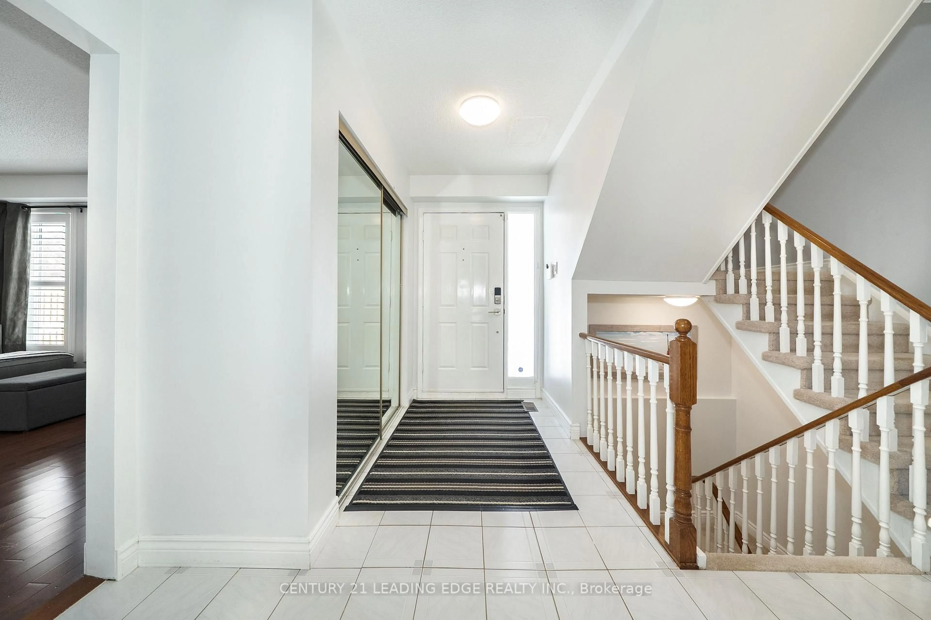 Unknown for 2 Bryant Rd, Markham Ontario L3P 4R3