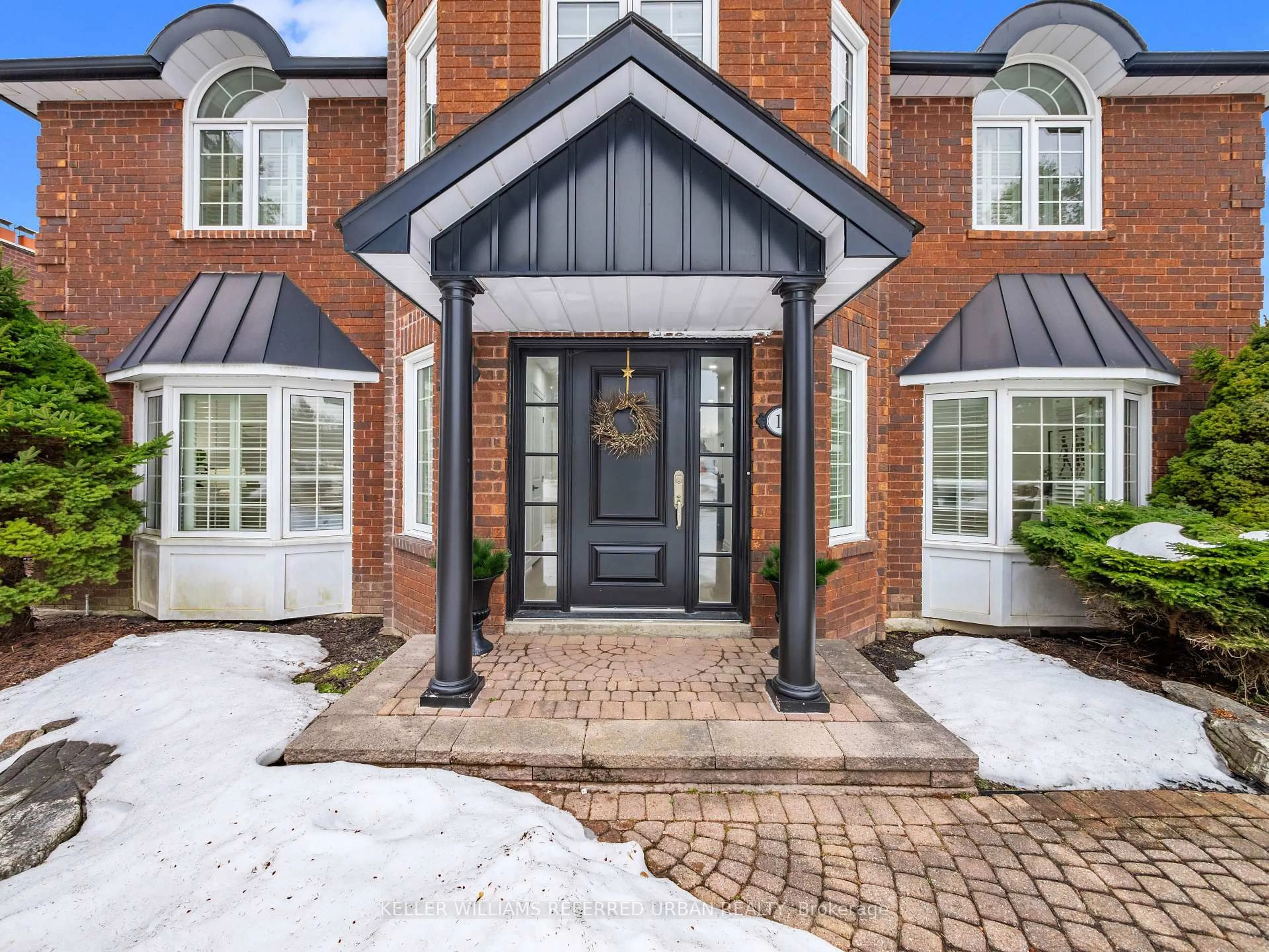 Home with brick exterior material, street for 17 Sleepy Hollow Lane, Whitchurch-Stouffville Ontario L4A 3G7