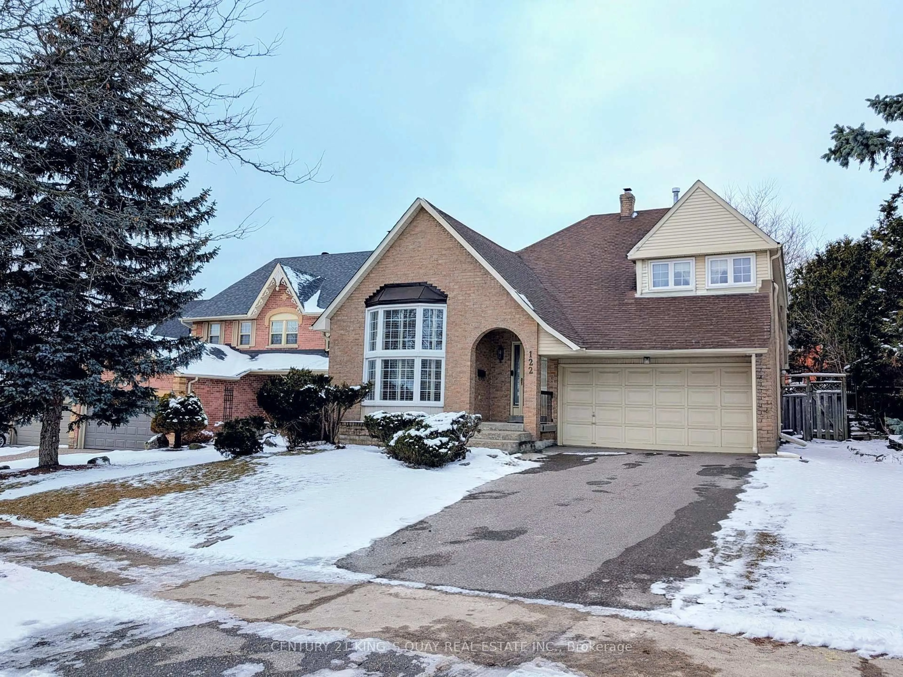 Unknown for 122 Longwater Chse, Markham Ontario L3R 6C4