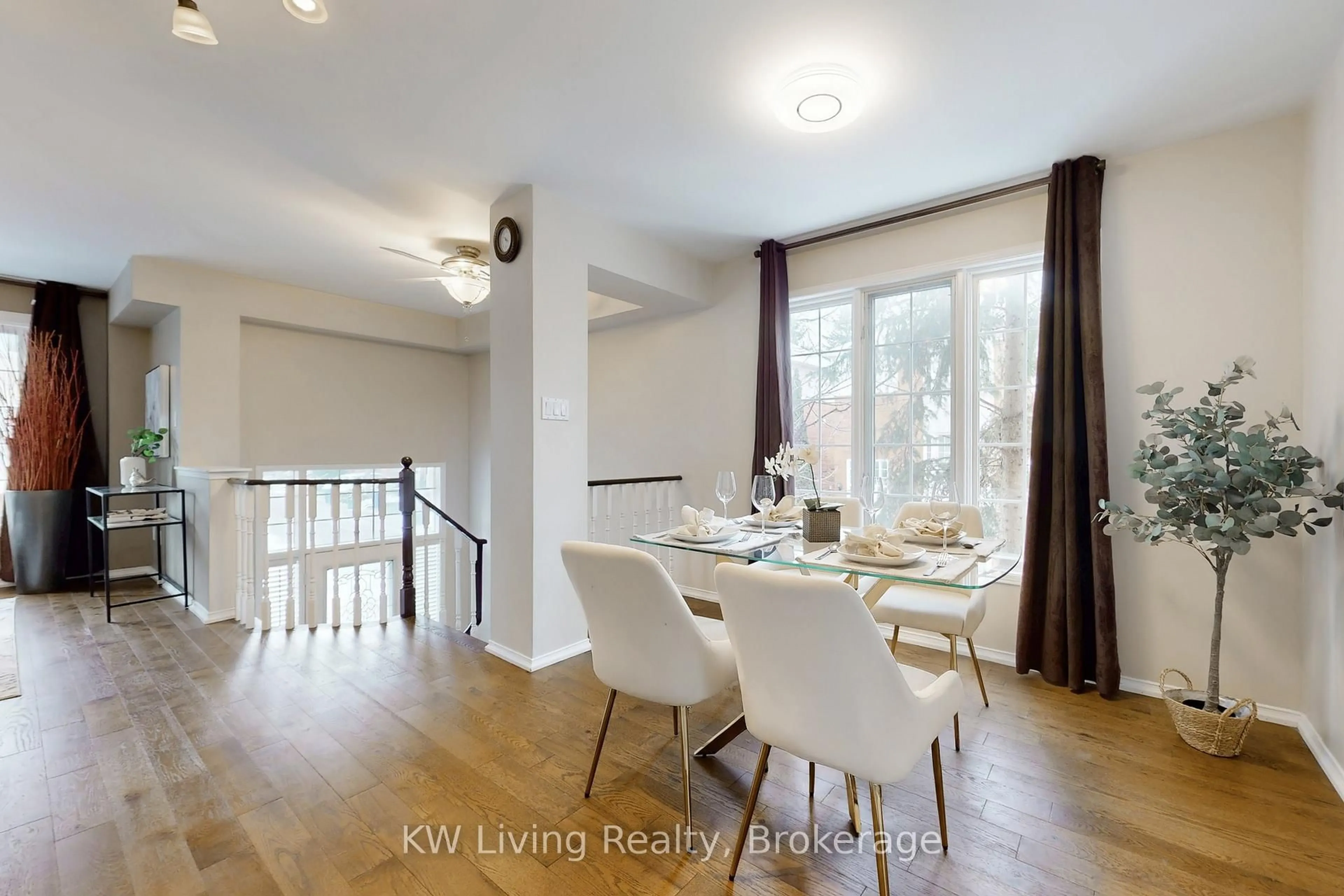 Dining room, wood/laminate floor for 81 Mosaics Ave #62, Aurora Ontario L4G 7L5