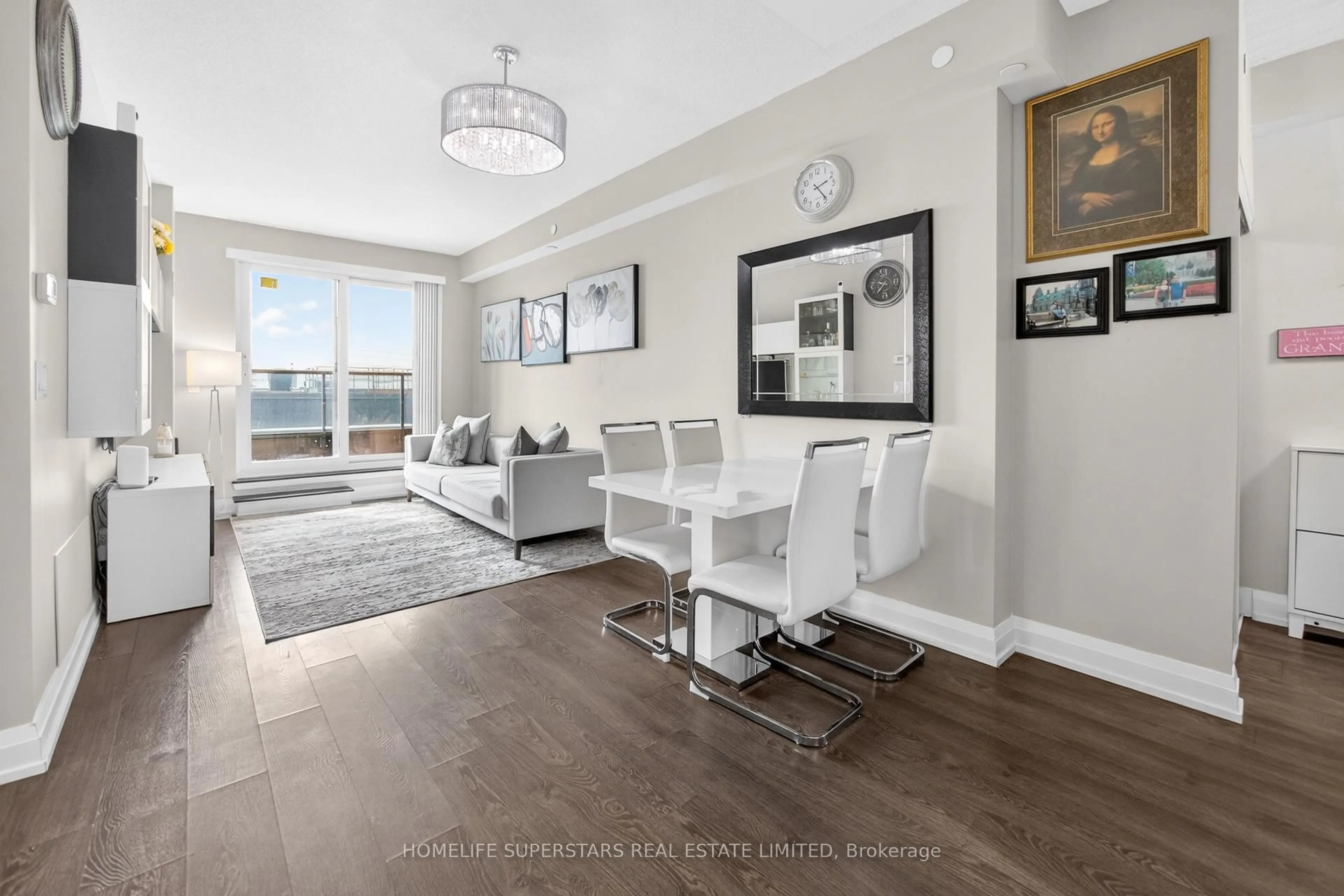 Living room with furniture, unknown for 3600 Highway 7 #423, Vaughan Ontario L4L 0G7