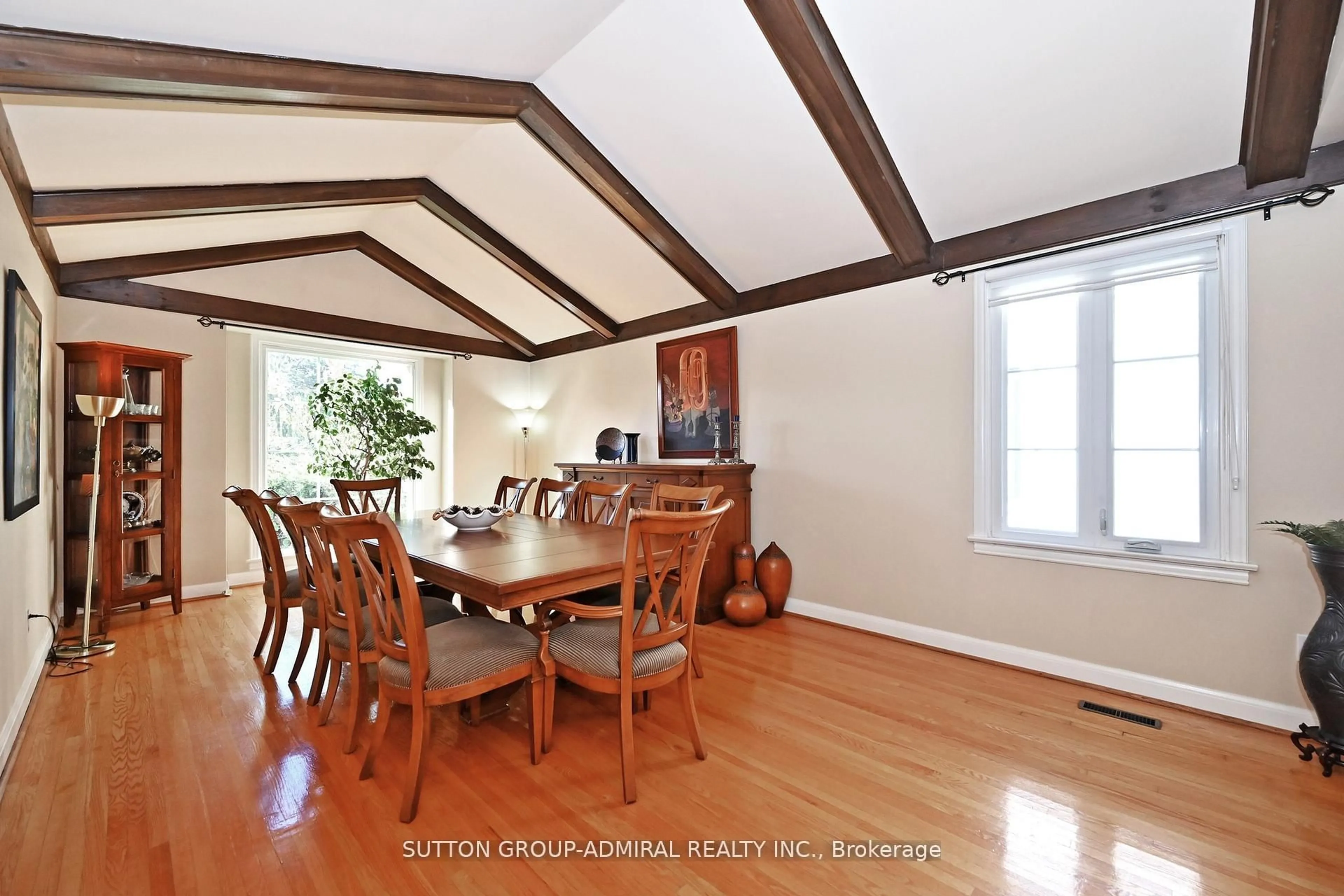 Dining room, wood/laminate floor for 62 Apricot St, Markham Ontario L3T 1C8