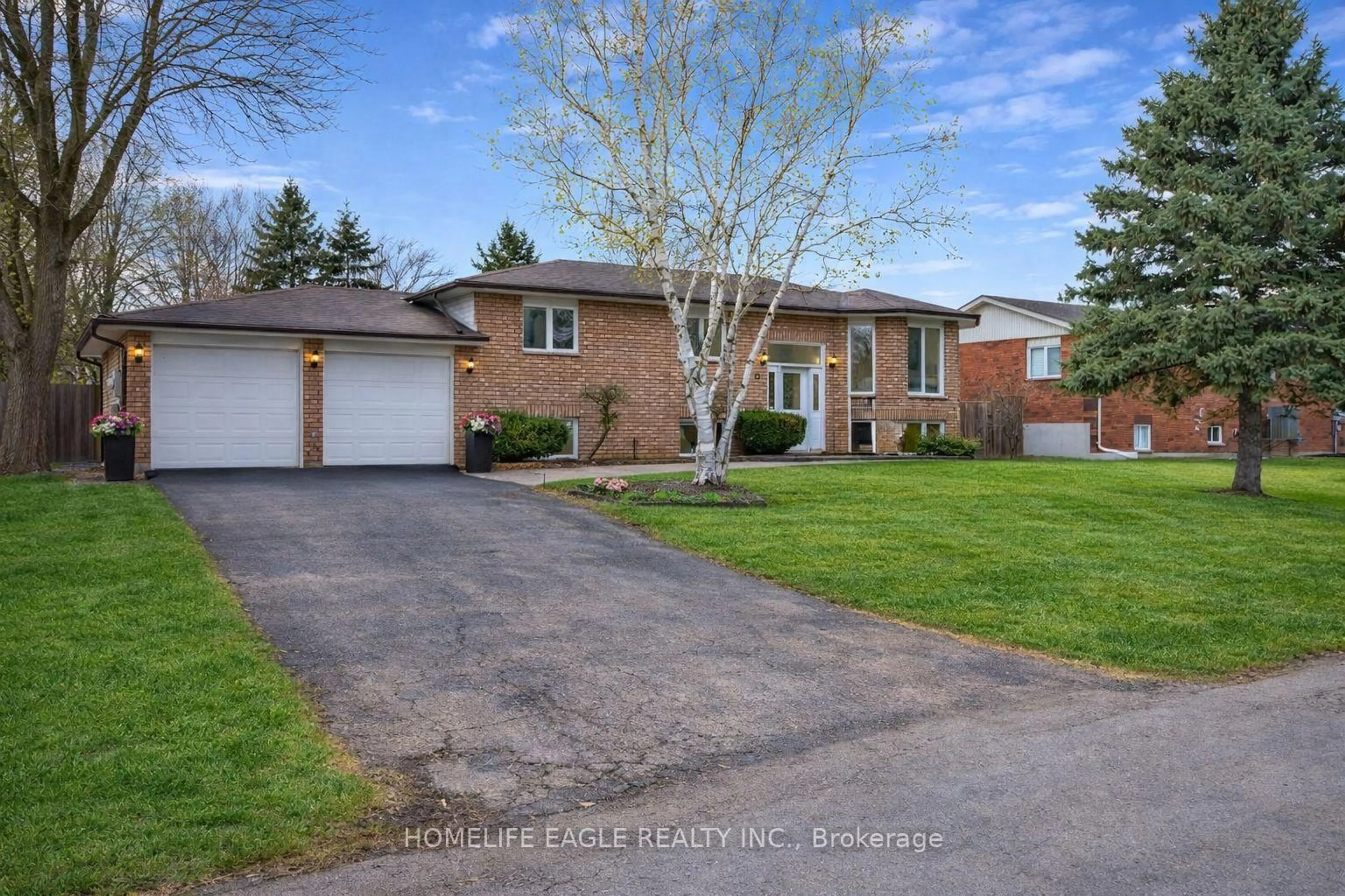 Home with brick exterior material, street for 40 Wales Ave, Adjala-Tosorontio Ontario L0M 1J0