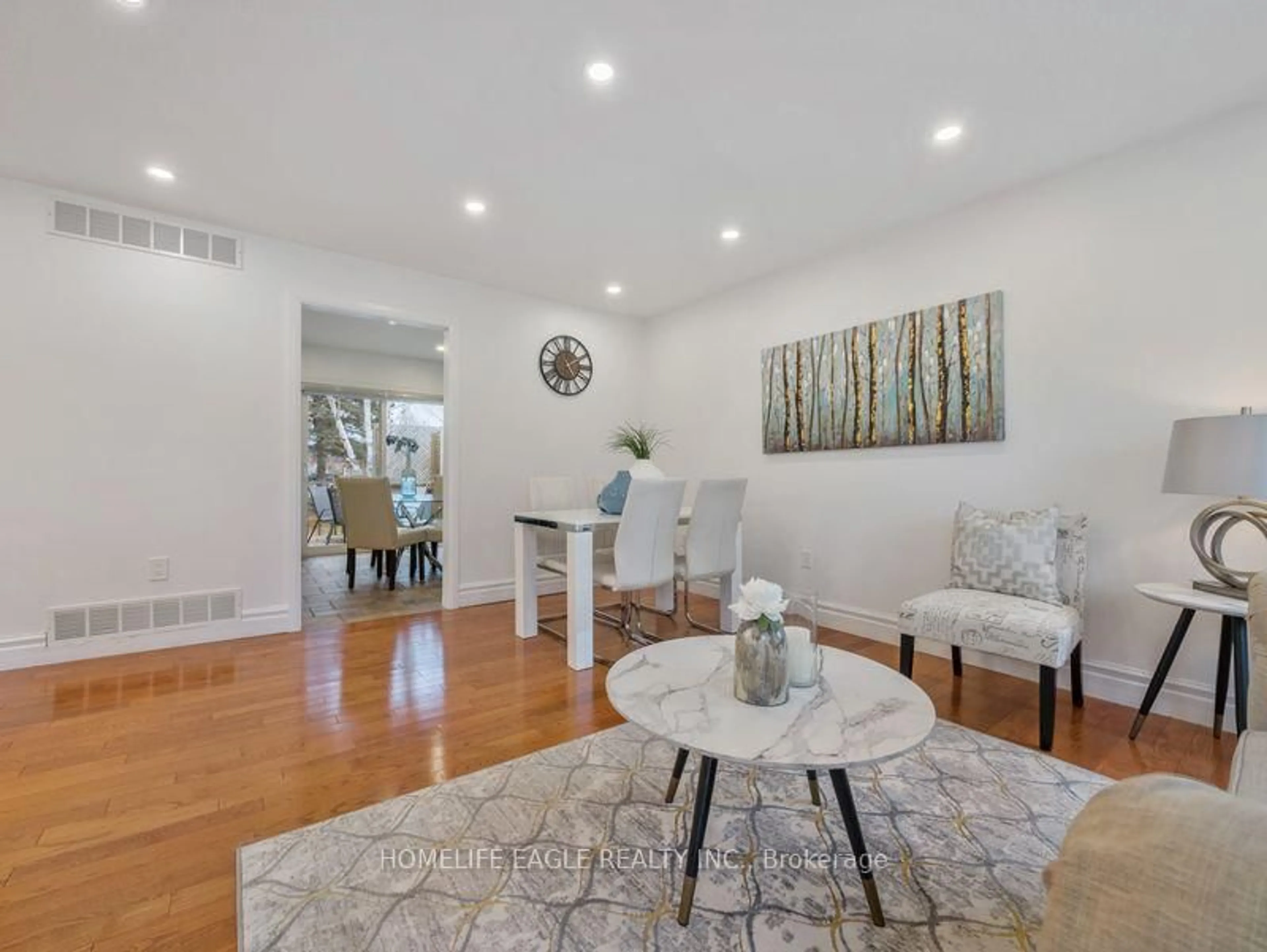 Living room with furniture, unknown for 40 Wales Ave, Adjala-Tosorontio Ontario L0M 1J0