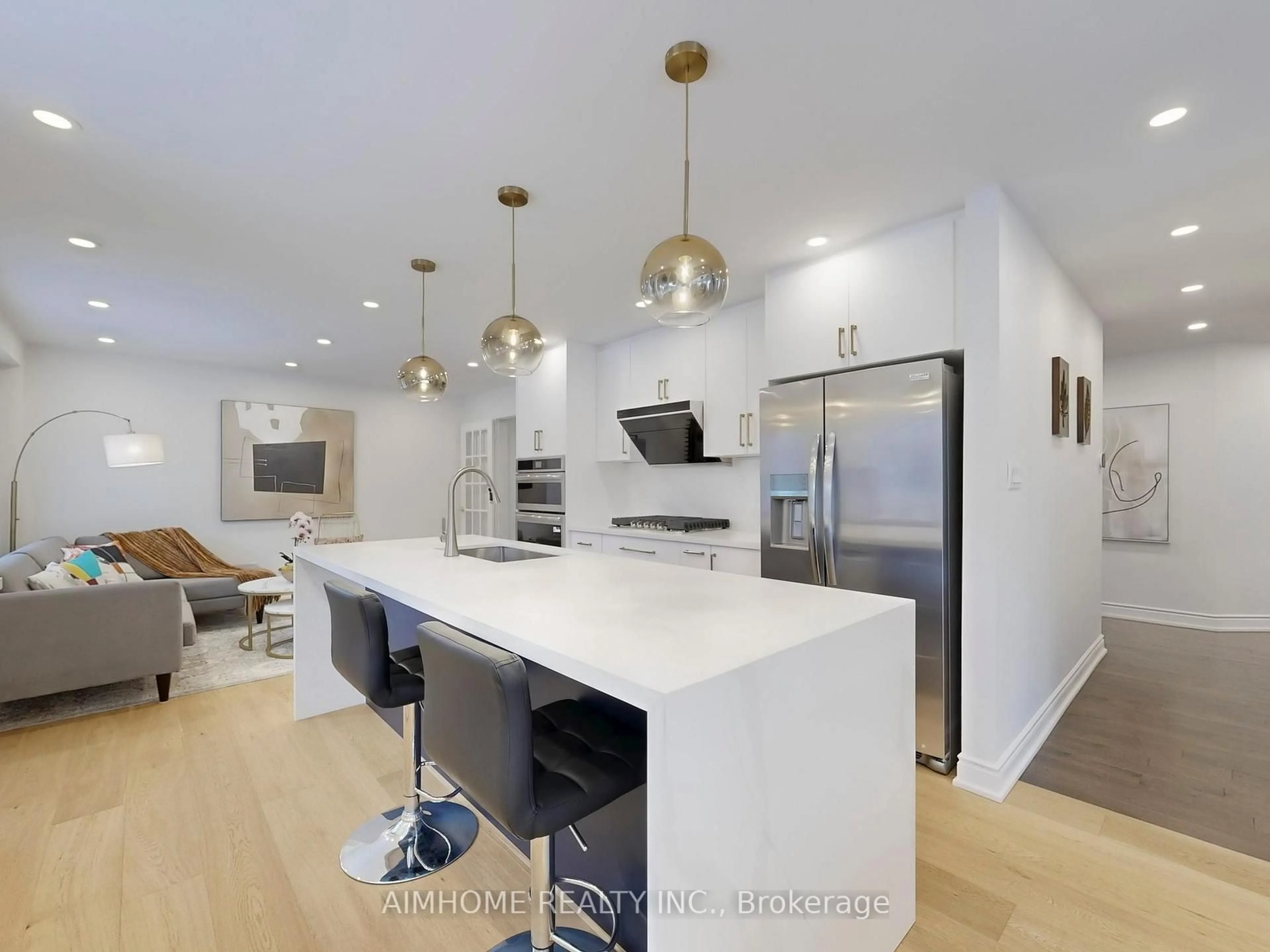 Open concept kitchen, unknown for 14A Kew Gdns, Richmond Hill Ontario L4B 1R4