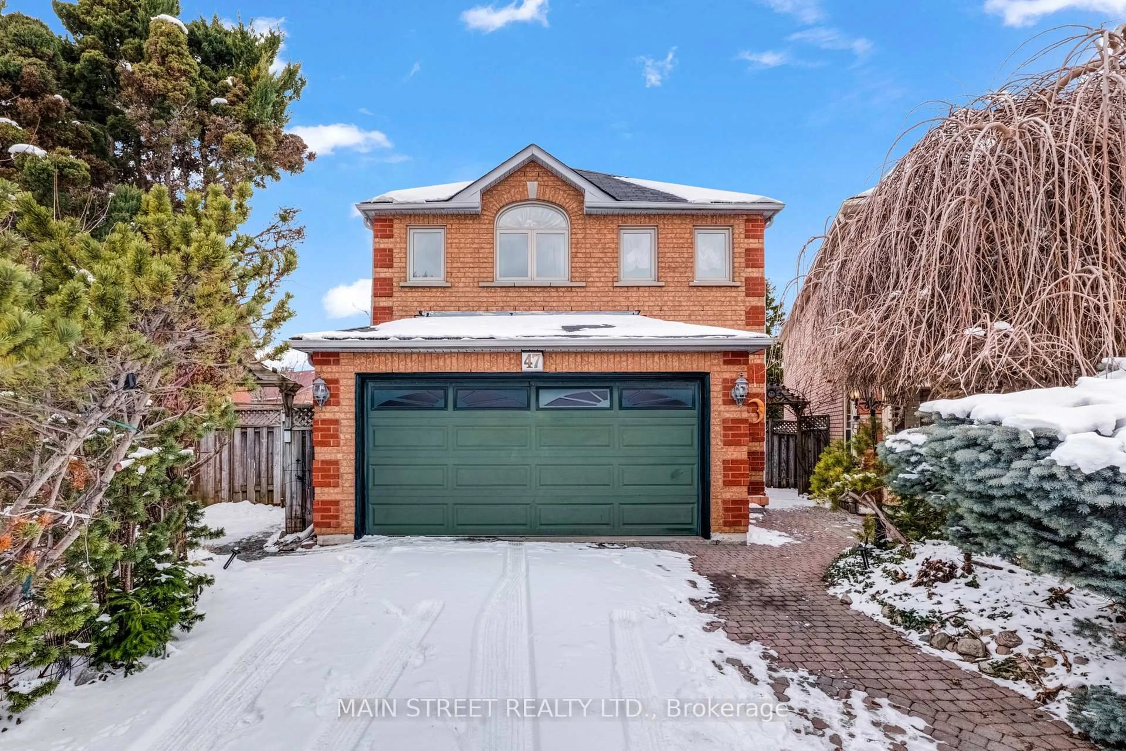 Home with brick exterior material, street for 47 Kenborough Crt, Markham Ontario L3S 3P3