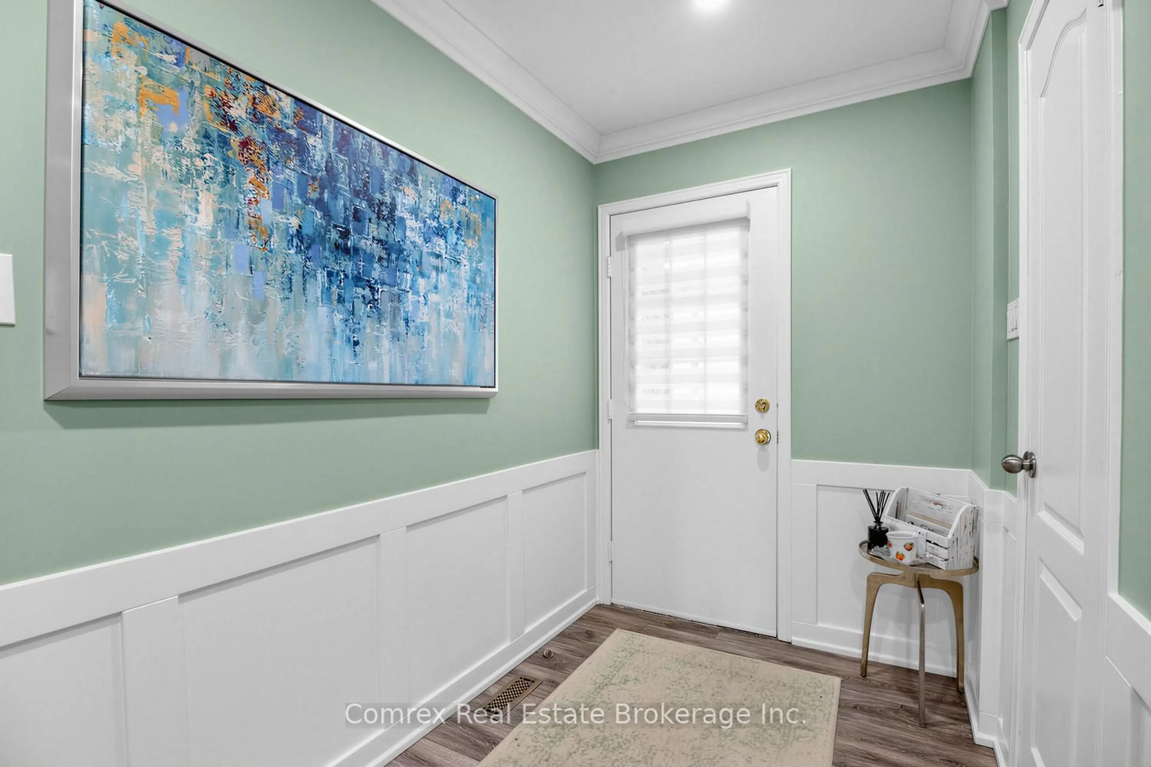 Indoor entryway for 63 Kindale Way, Markham Ontario L3T 4Z2