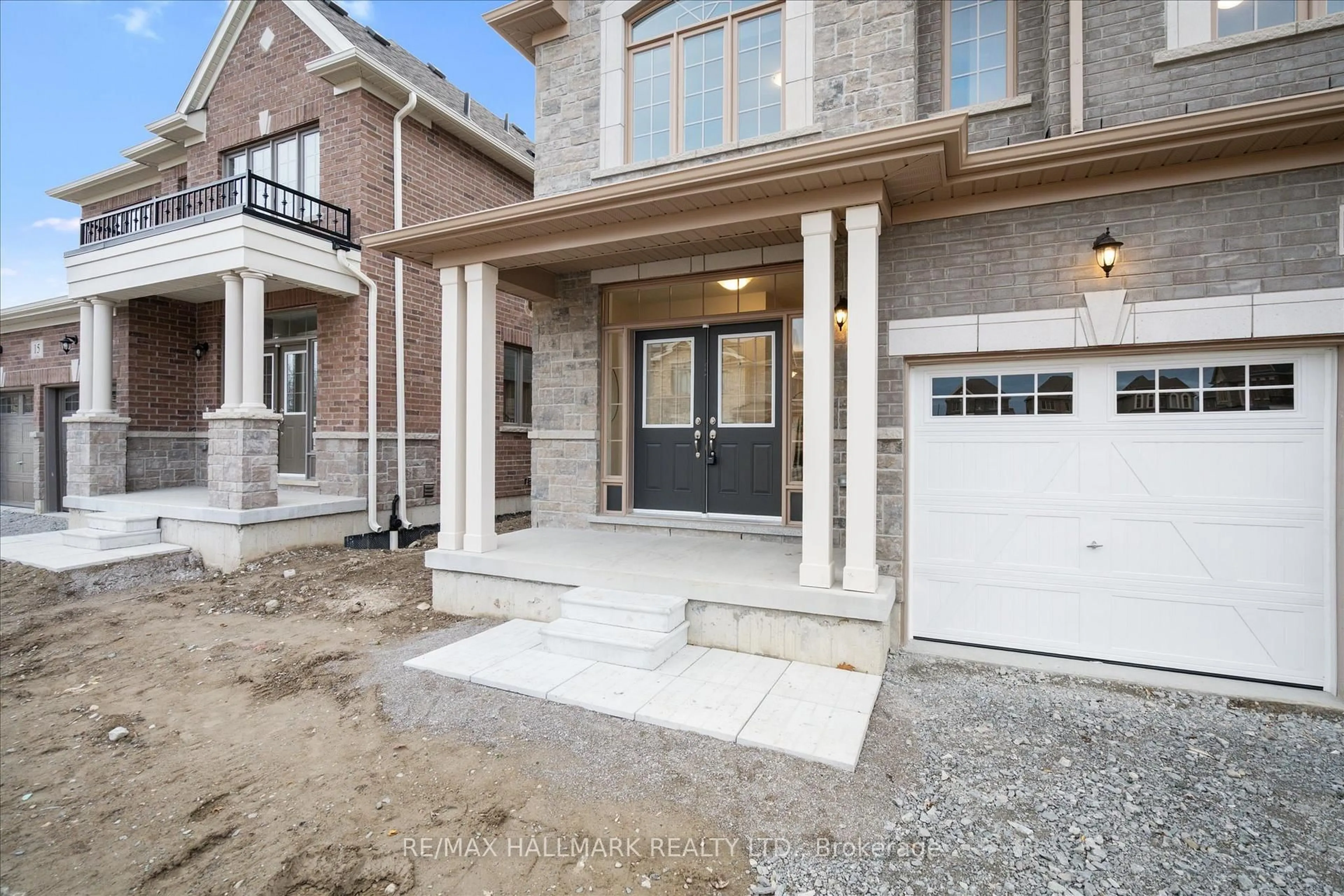 Home with brick exterior material, street for 11 Tamblyn Tr, New Tecumseth Ontario L0G 1A0