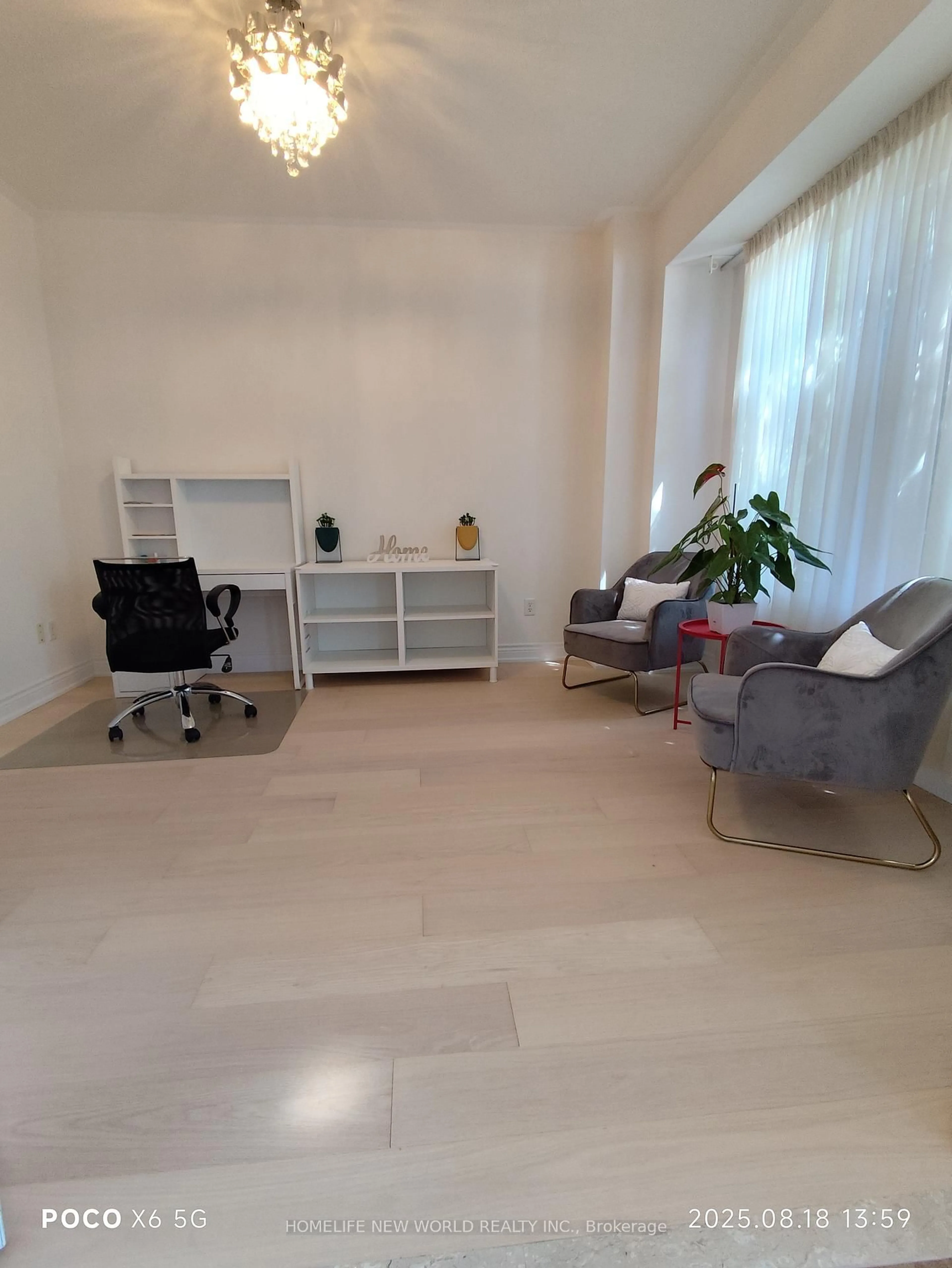 A pic of a room for 53 Larkmead Cres, Markham Ontario L6C 3E1