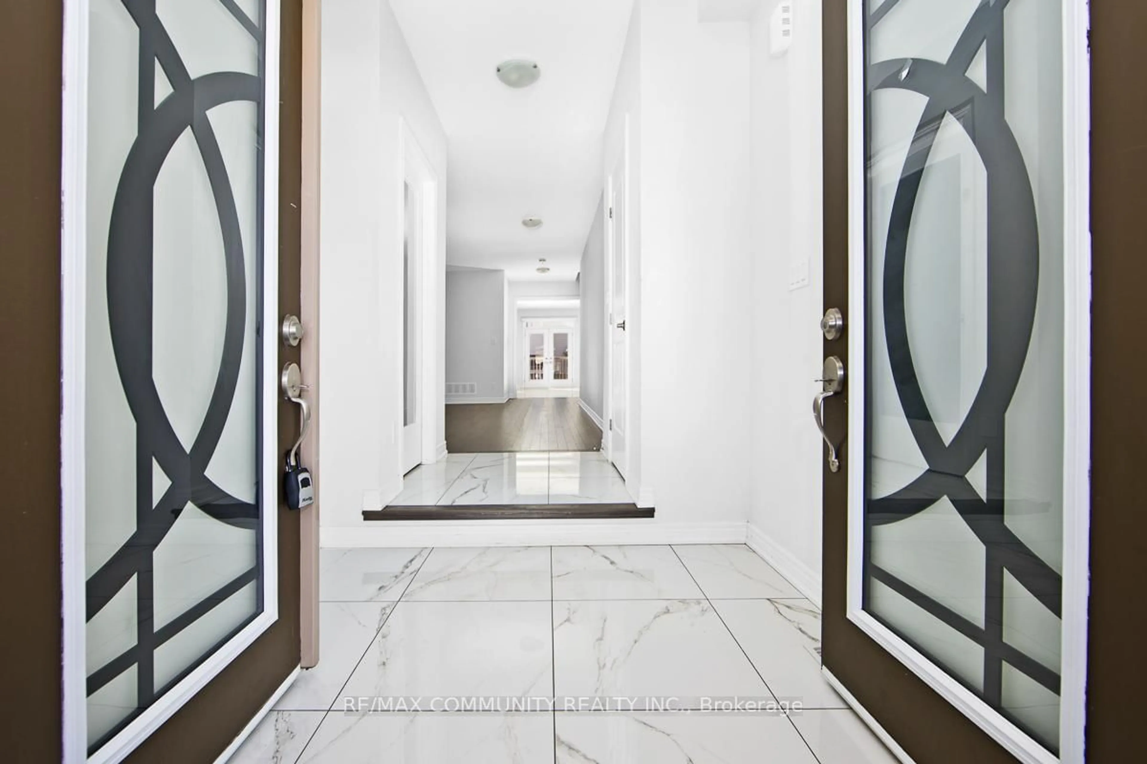 Unknown for 57 Bud Leggett Cres, Georgina Ontario L4P 0B7