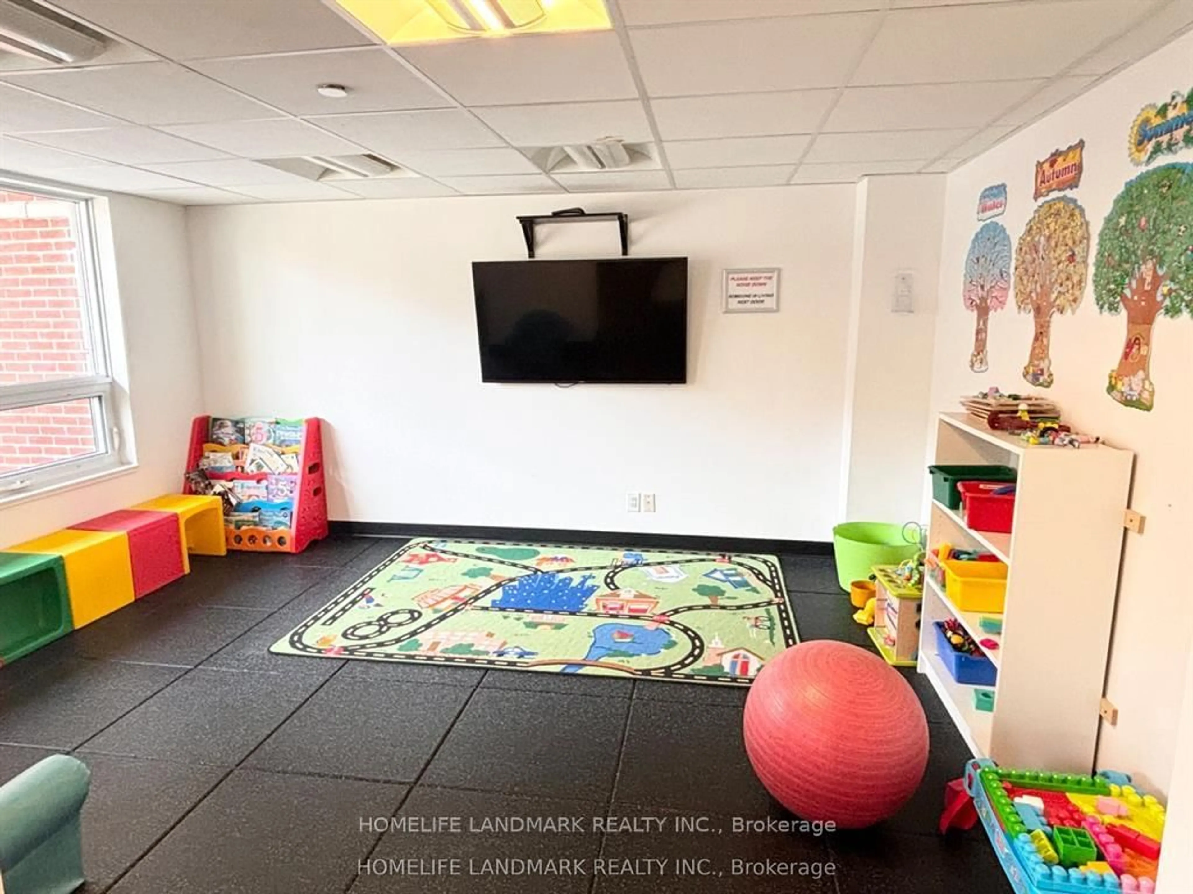 A pic of a room for 1 uptown Dr #207, Markham Ontario L3R 5C1