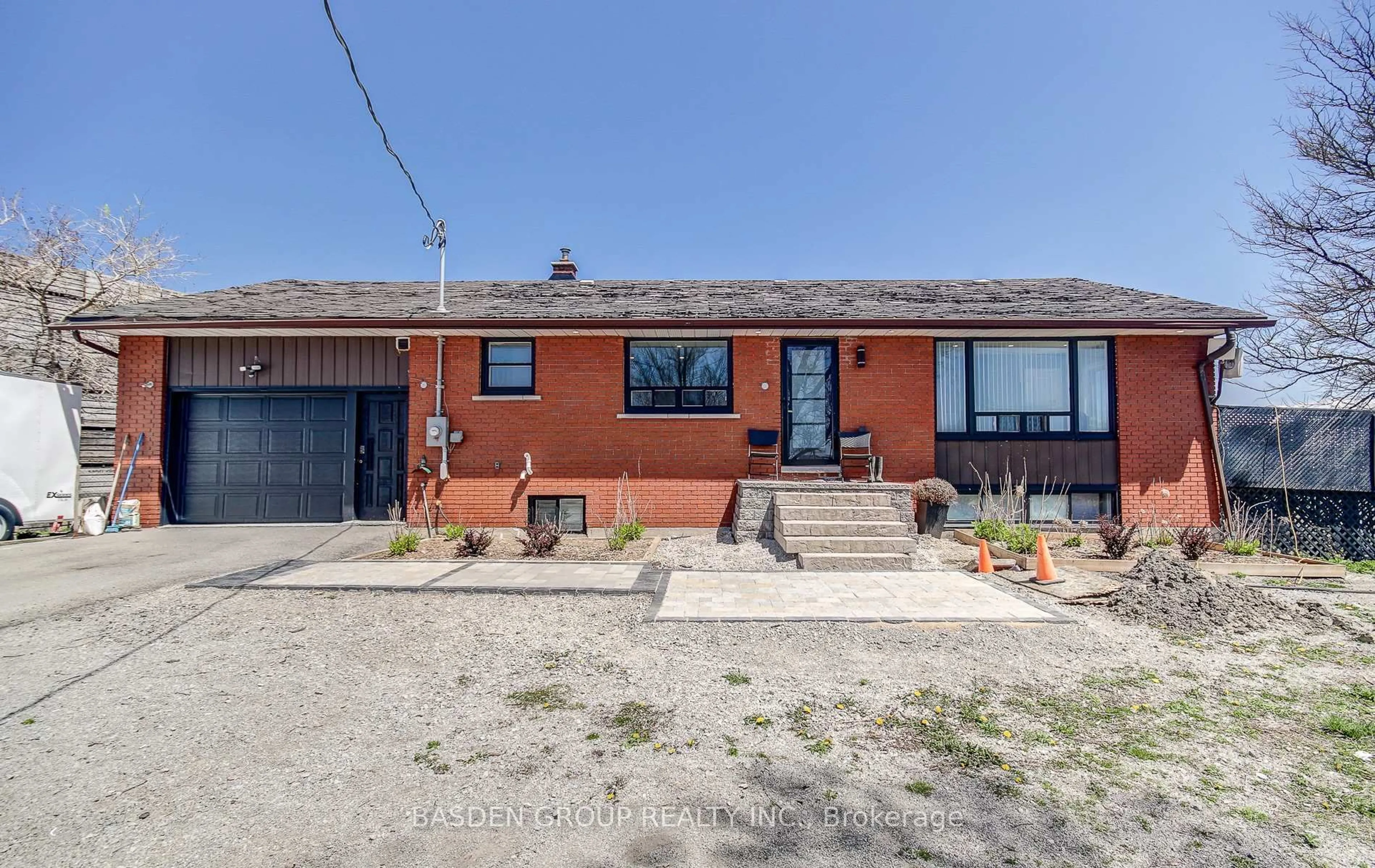 Home with brick exterior material, street for 545 Wist Rd, King Ontario L7B 0E9
