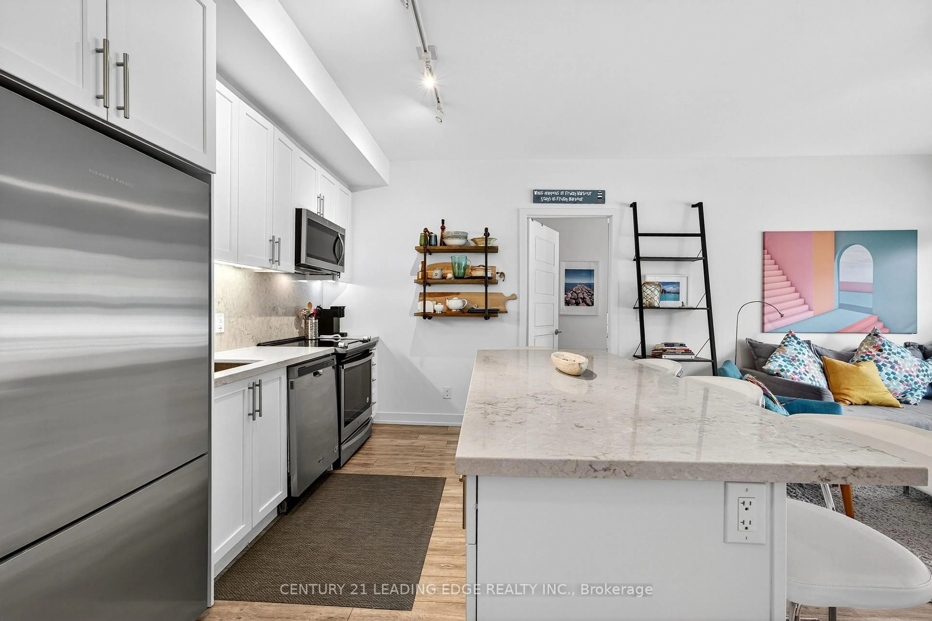 Open concept kitchen, unknown for 333 Sea Ray Ave #D120, Innisfil Ontario L9S 0M3