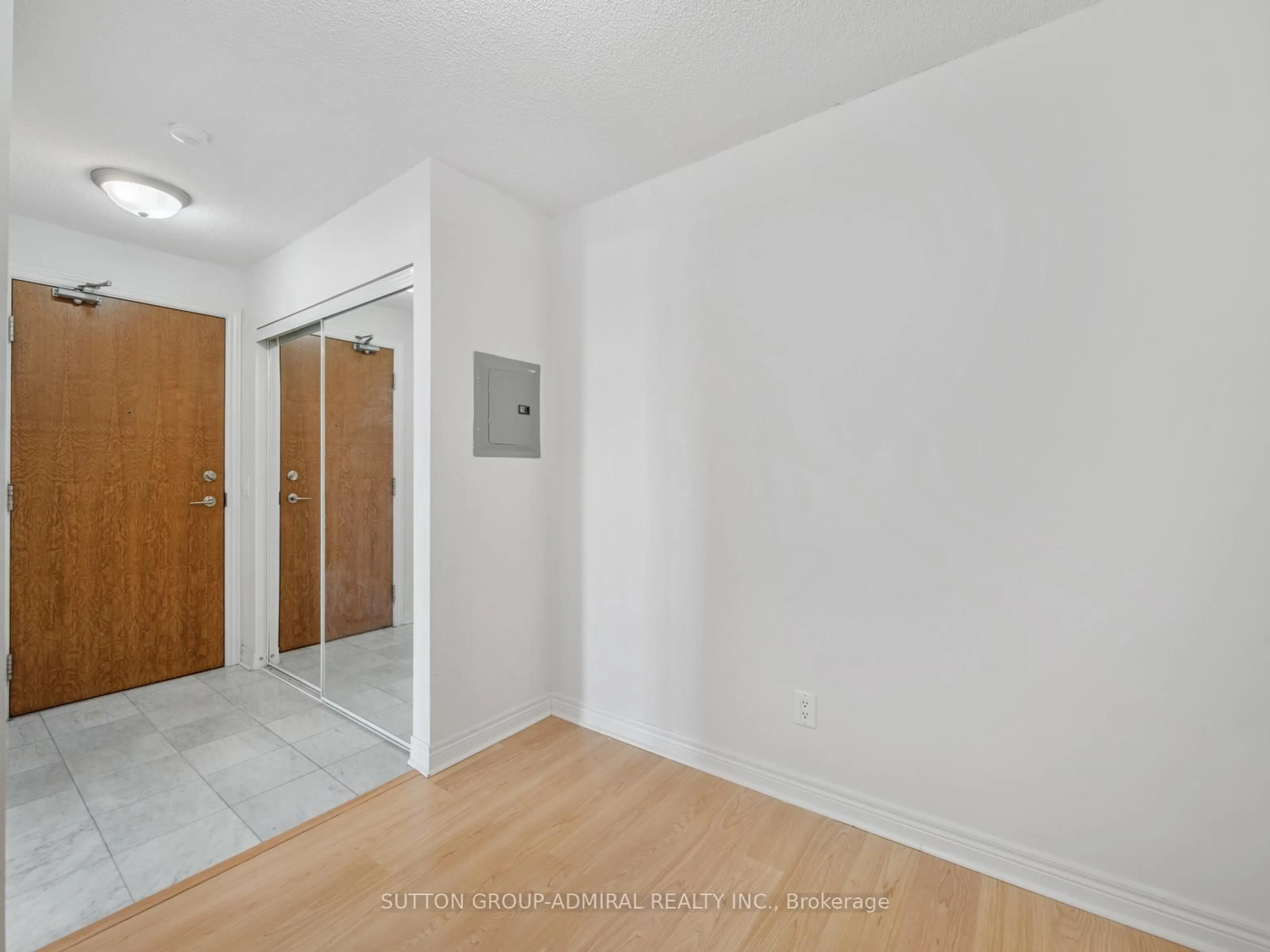 Unknown for 60 Disera Dr #1101, Vaughan Ontario L4J 9G1