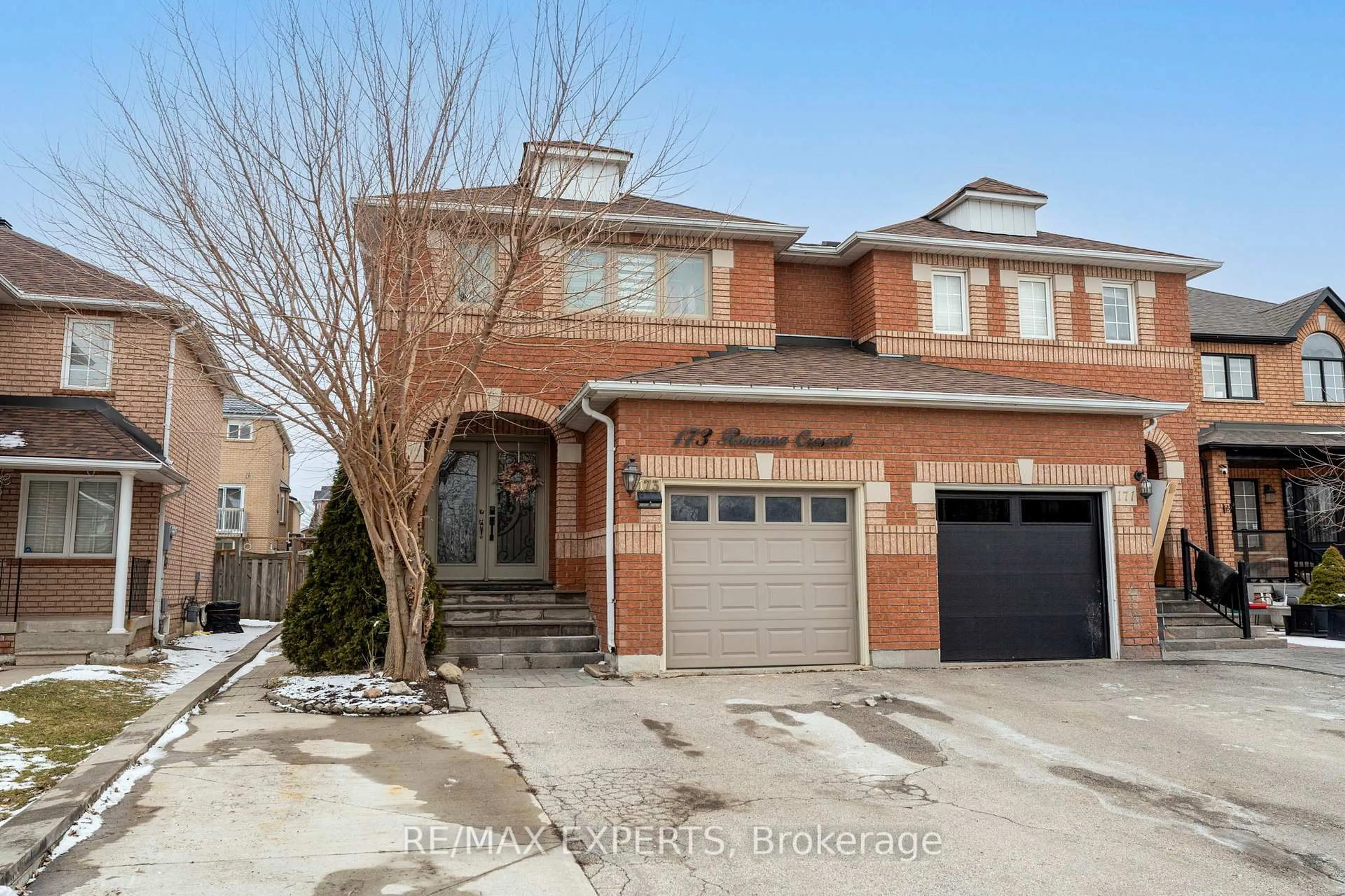 Home with brick exterior material, street for 173 ROSANNA Cres, Vaughan Ontario L6A 2T4