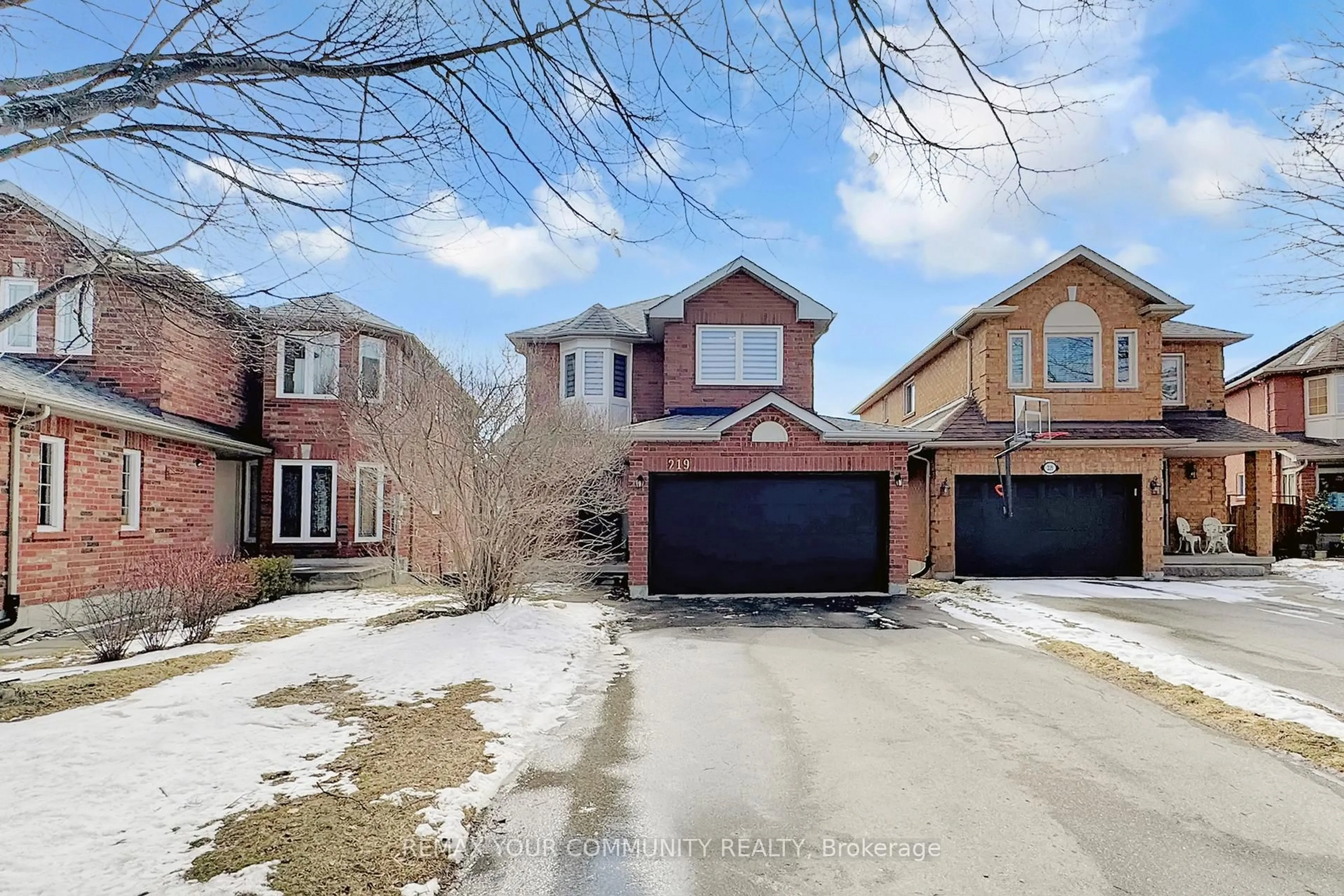 Home with brick exterior material, street for 219 Surgeoner Cres, Newmarket Ontario L3X 2L1