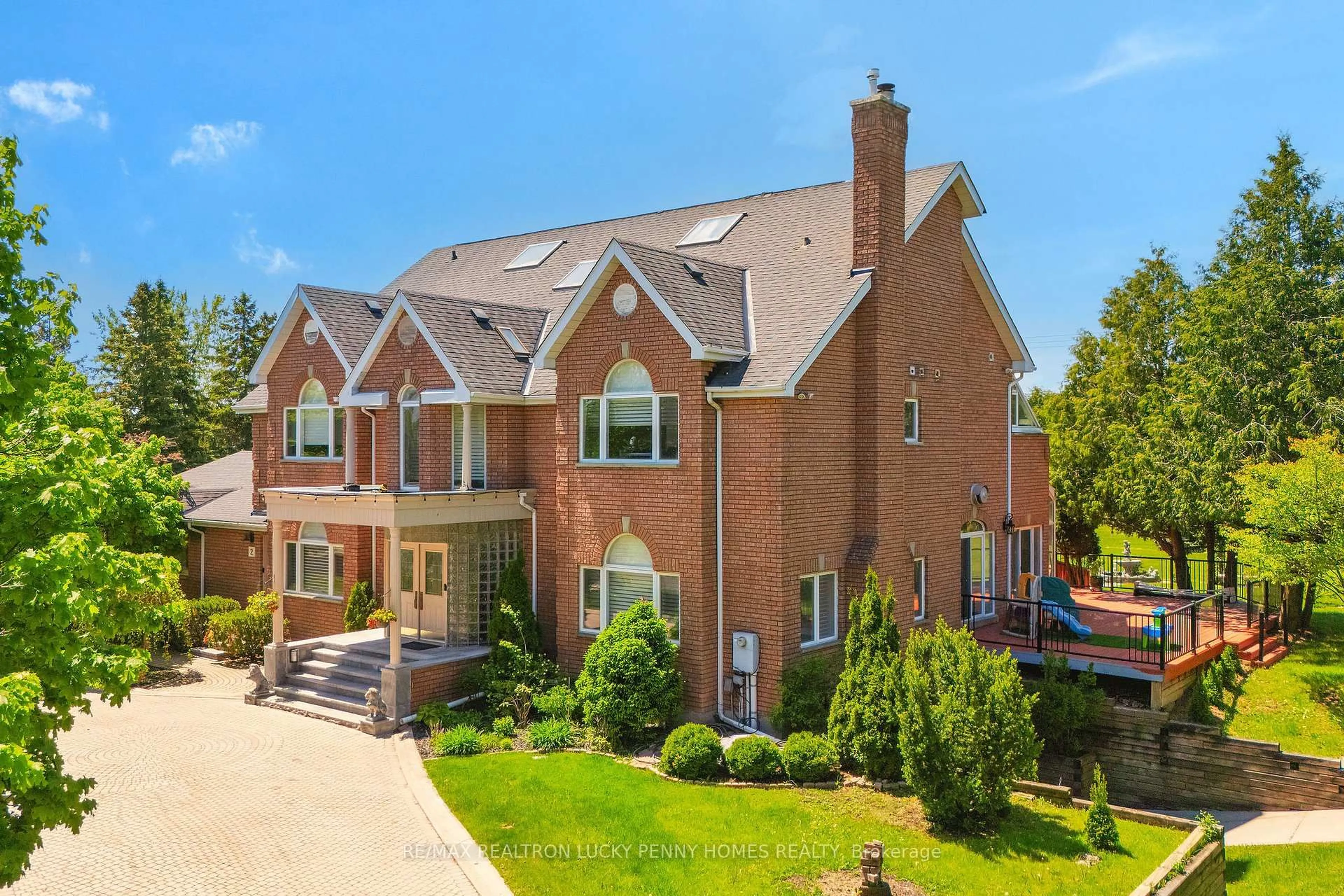 Home with brick exterior material, unknown for 2 Jennings Gate, Markham Ontario L6C 1A9