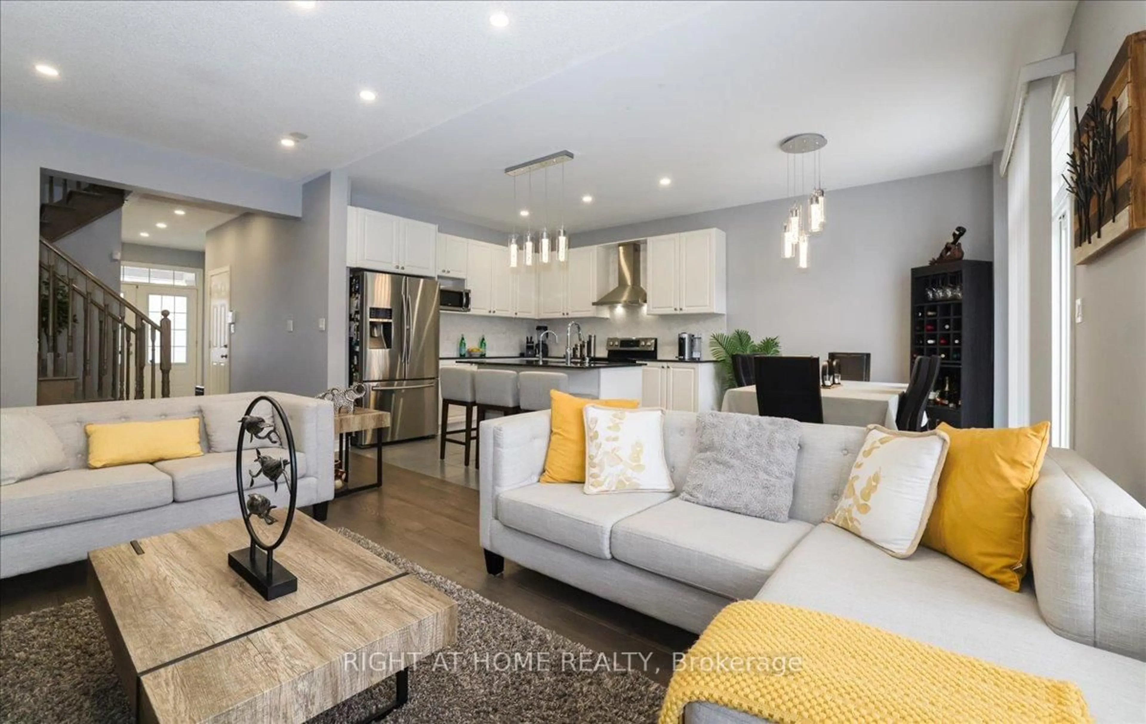 Open concept kitchen, unknown for 24 Prady Lane, New Tecumseth Ontario L0G 1W0