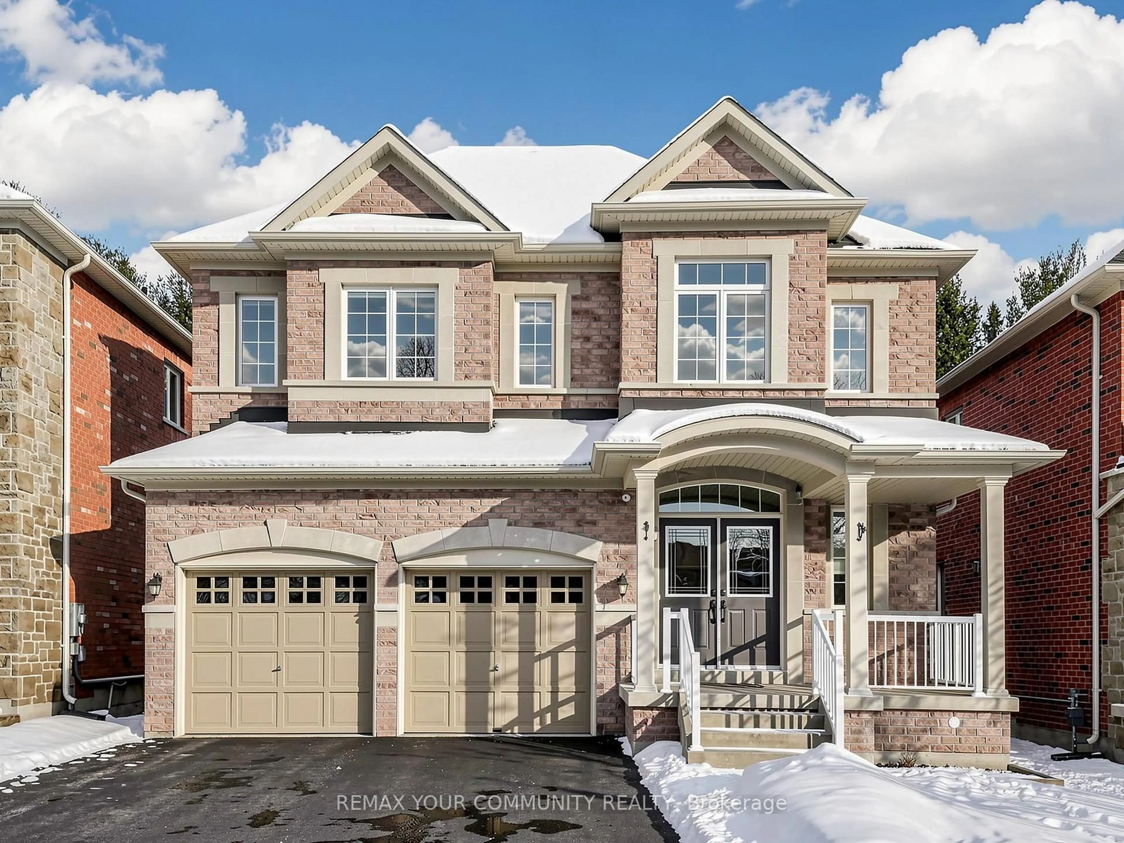 Home with brick exterior material, street for 1189 Stuffles Cres, Newmarket Ontario L3X 3H9