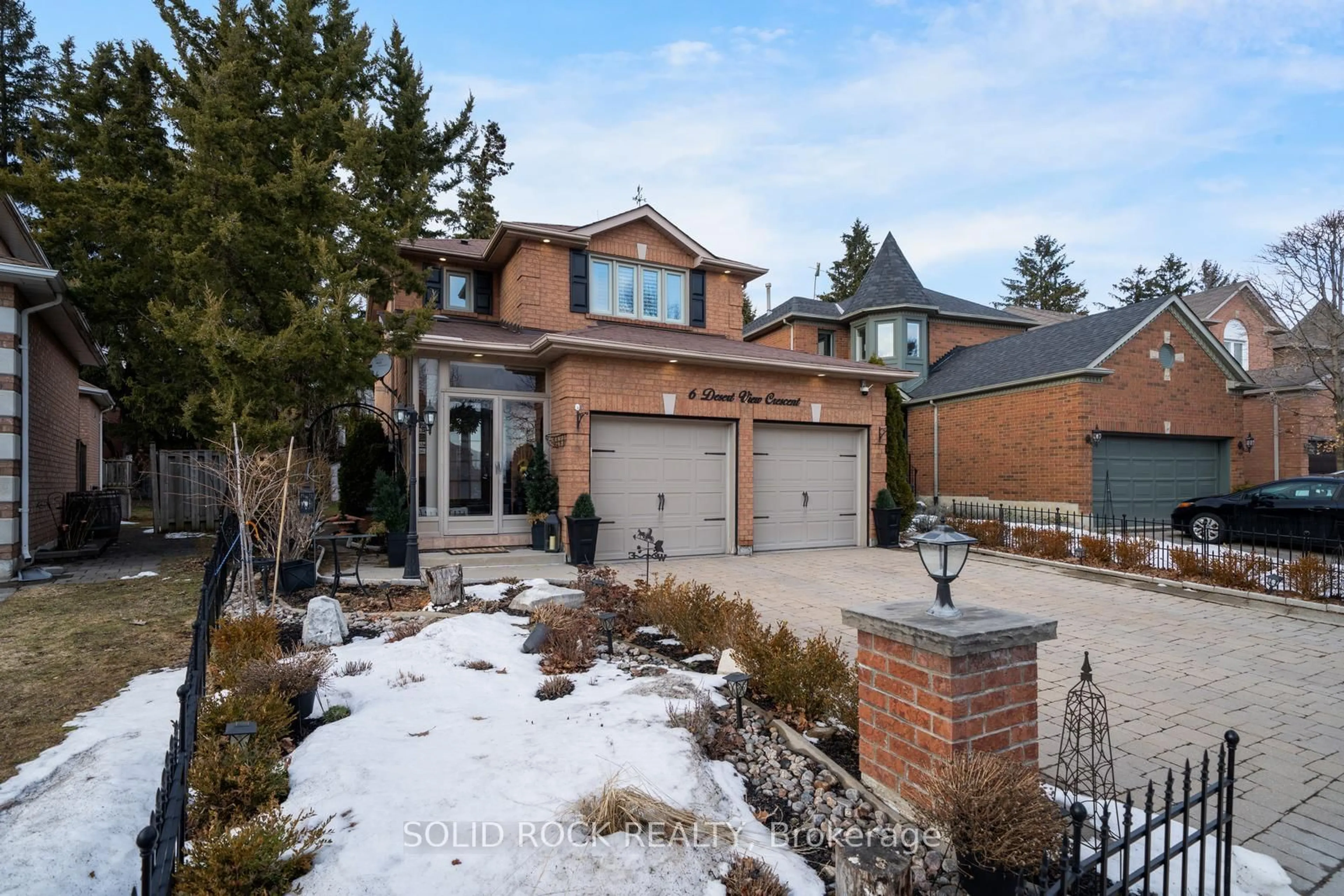 Home with brick exterior material, street for 6 Desert View Cres, Richmond Hill Ontario L4C 0E2