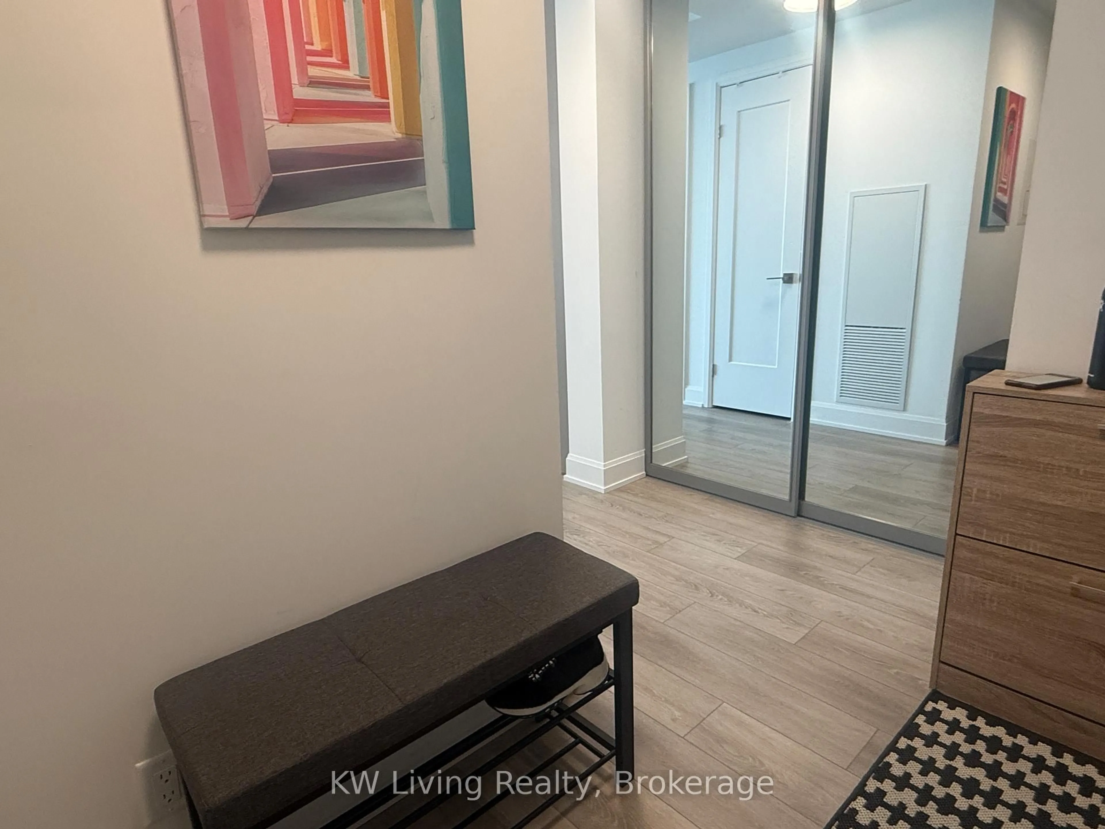 Indoor entryway for 38 Gandhi Lane #2211, Markham Ontario L3T 0G9
