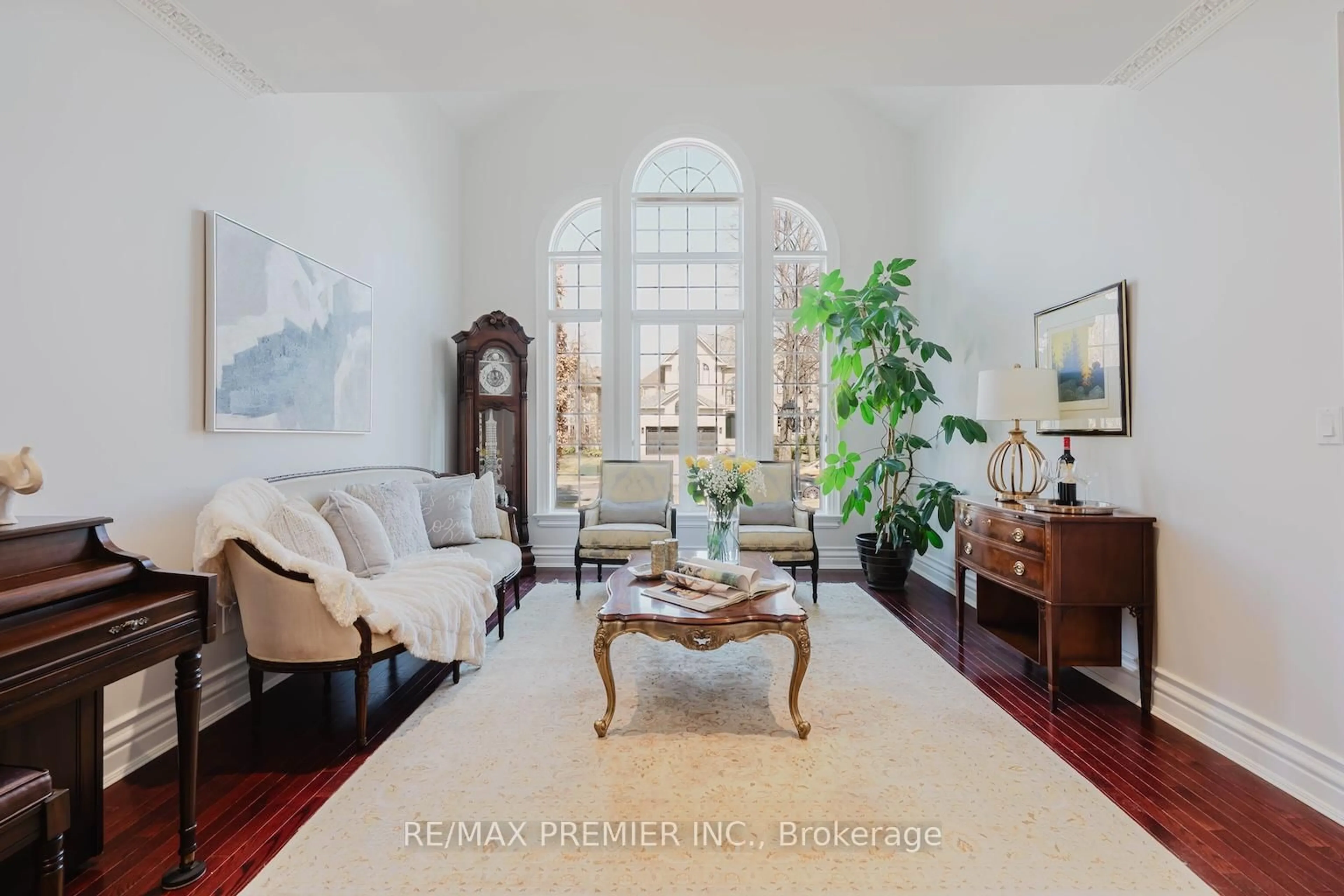 Living room with furniture, unknown for 85 Gregory Scott Dr, Vaughan Ontario L4H 1K7