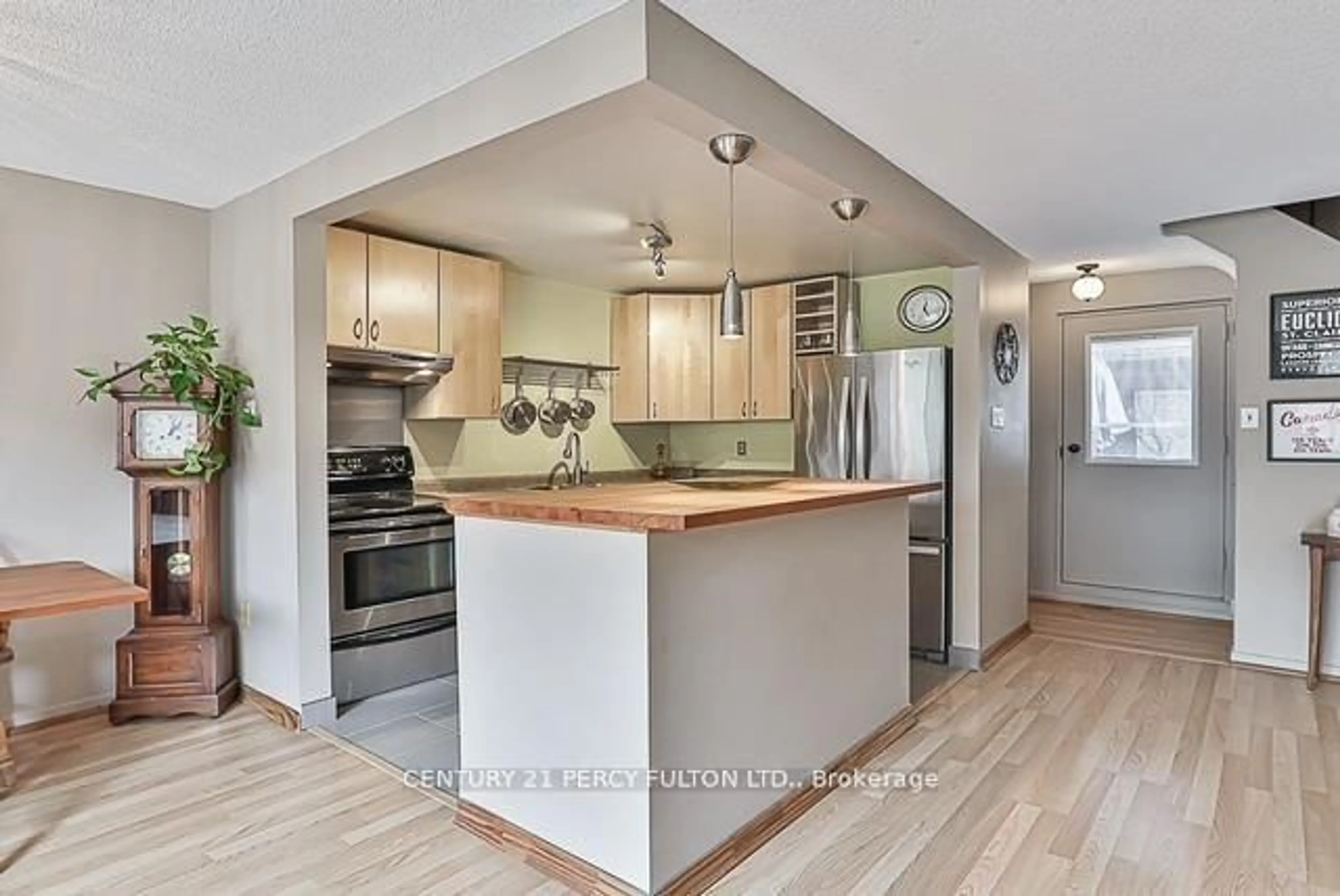 Open concept kitchen, unknown for 16B Elgin St #271, Markham Ontario L3T 4T4