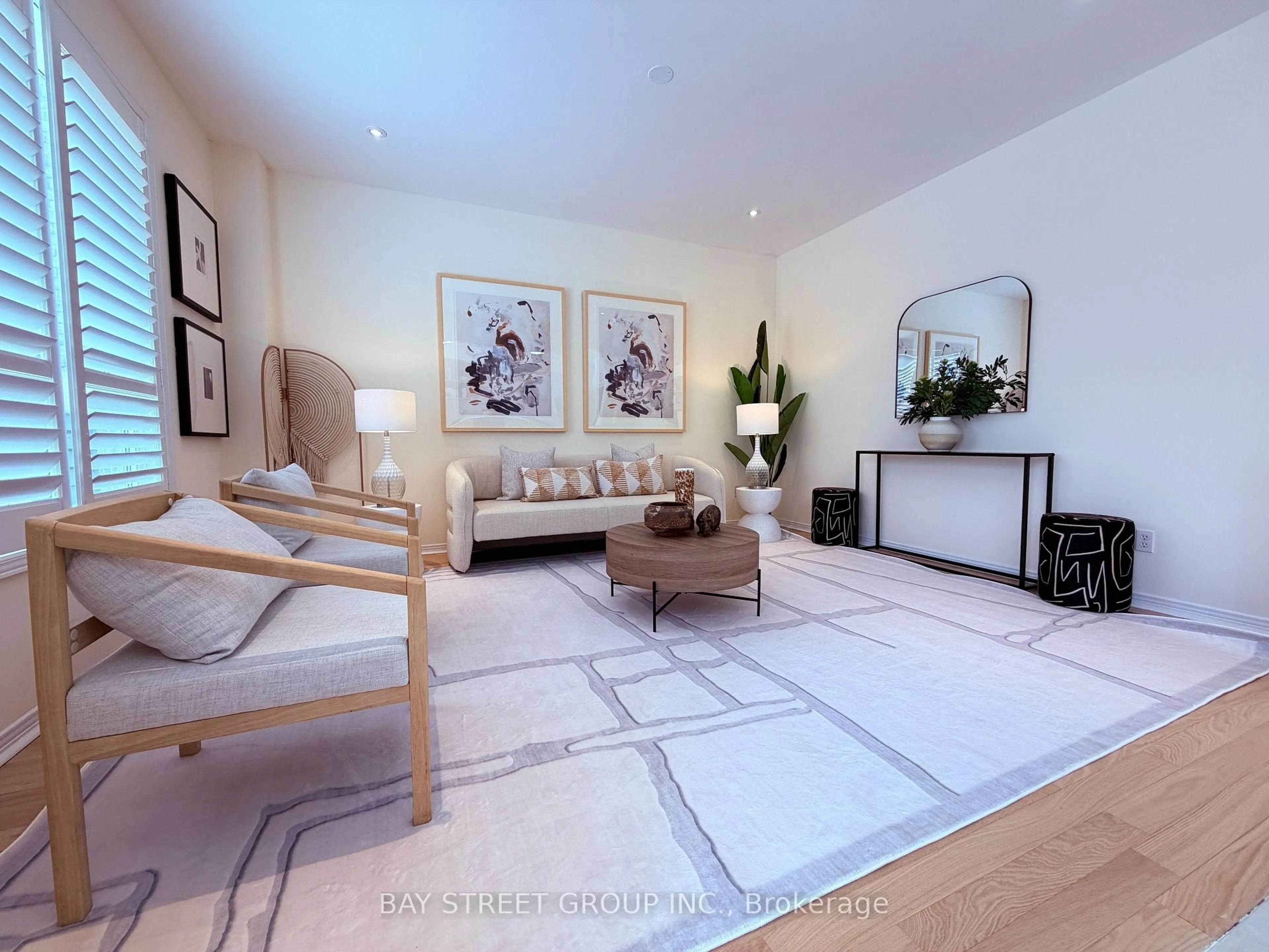 Living room with furniture, unknown for 26 Campden Pl, Markham Ontario L6C 2J8