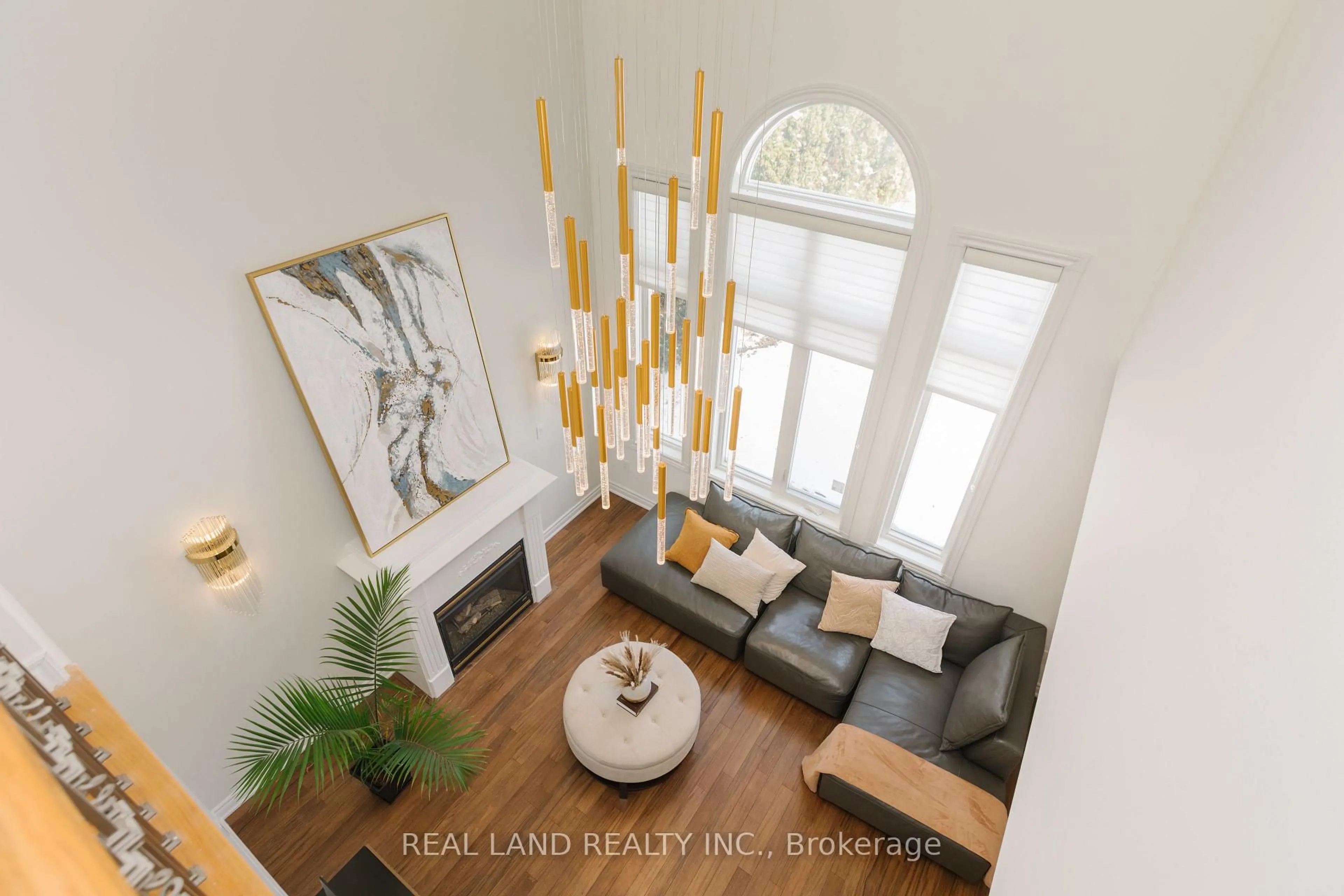 Unknown for 5 Rochester Hill St, Richmond Hill Ontario L4S 2M6