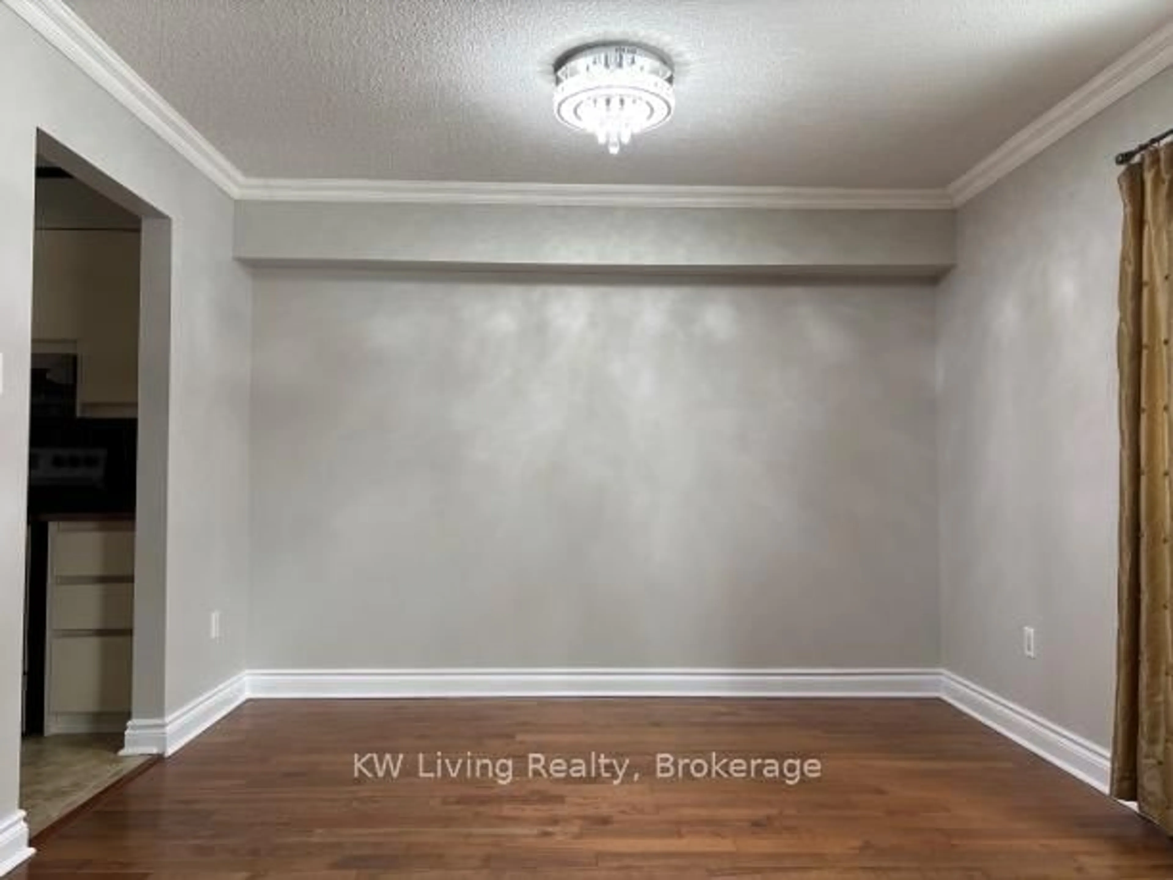 A pic of a room for 646 Village Pkwy #28, Markham Ontario L3R 2S7