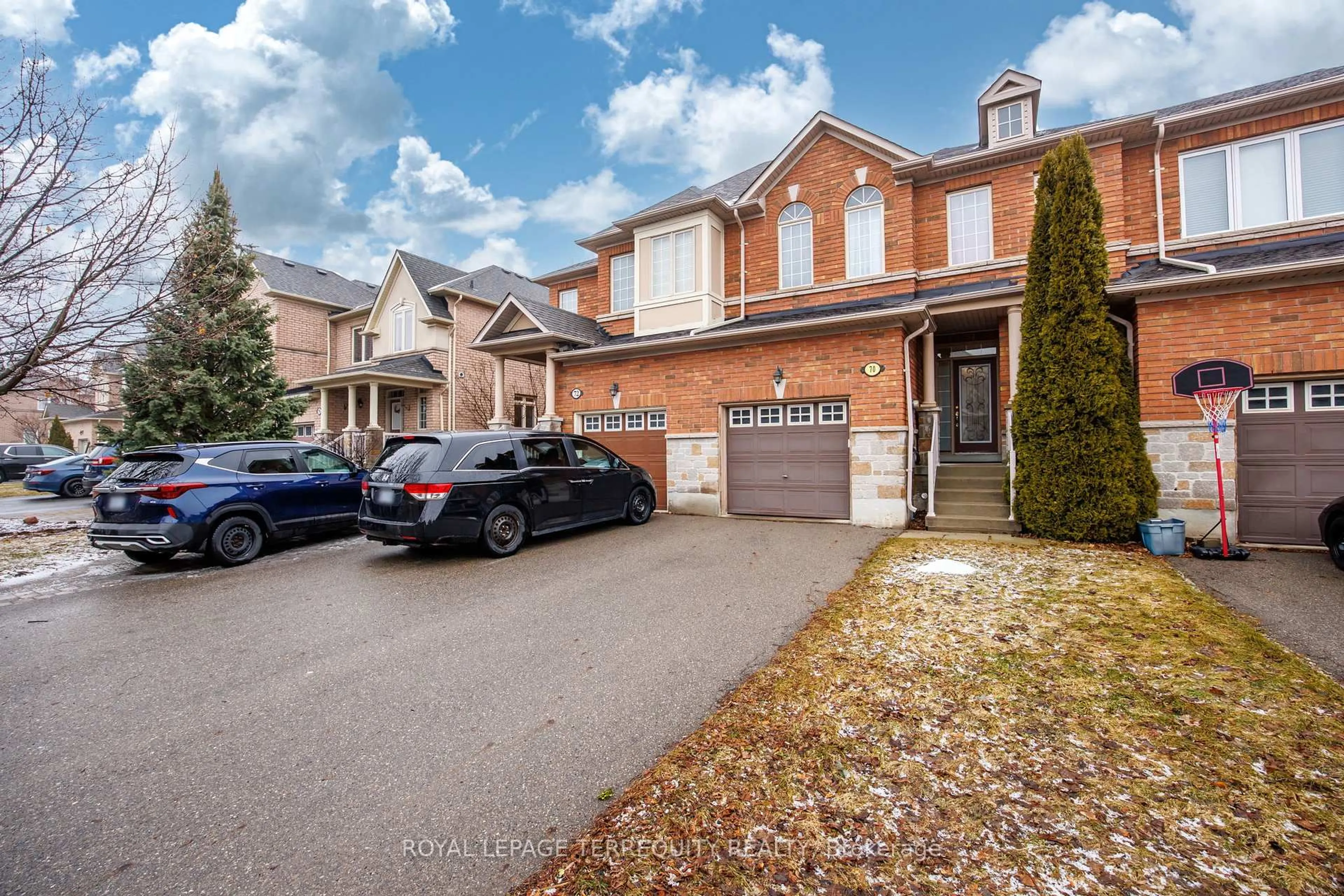 Unknown for 70 Degas Dr, Vaughan Ontario L4J 9J3
