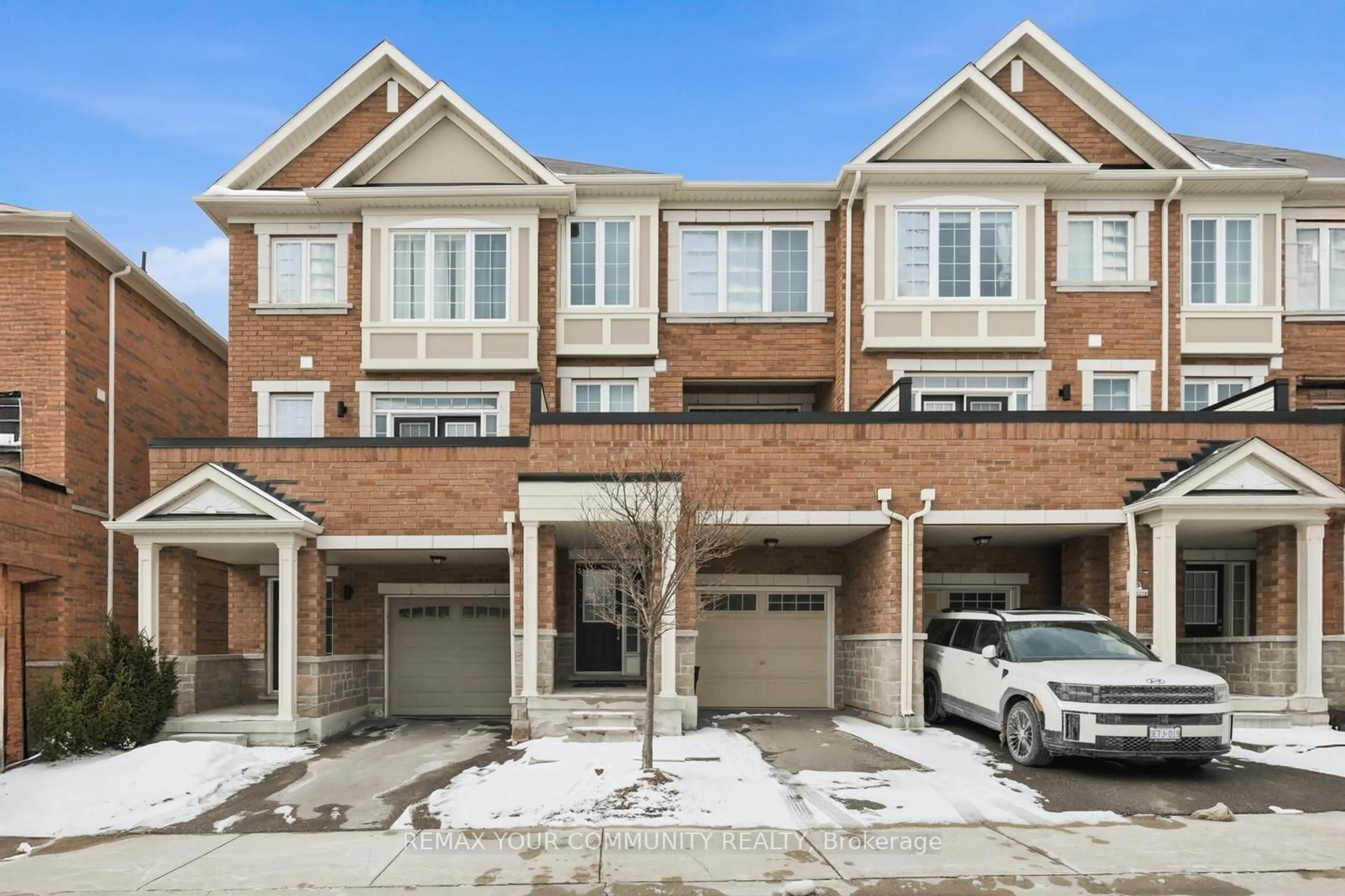 Unknown for 41 Torah Gate, Vaughan Ontario L6A 4Y4