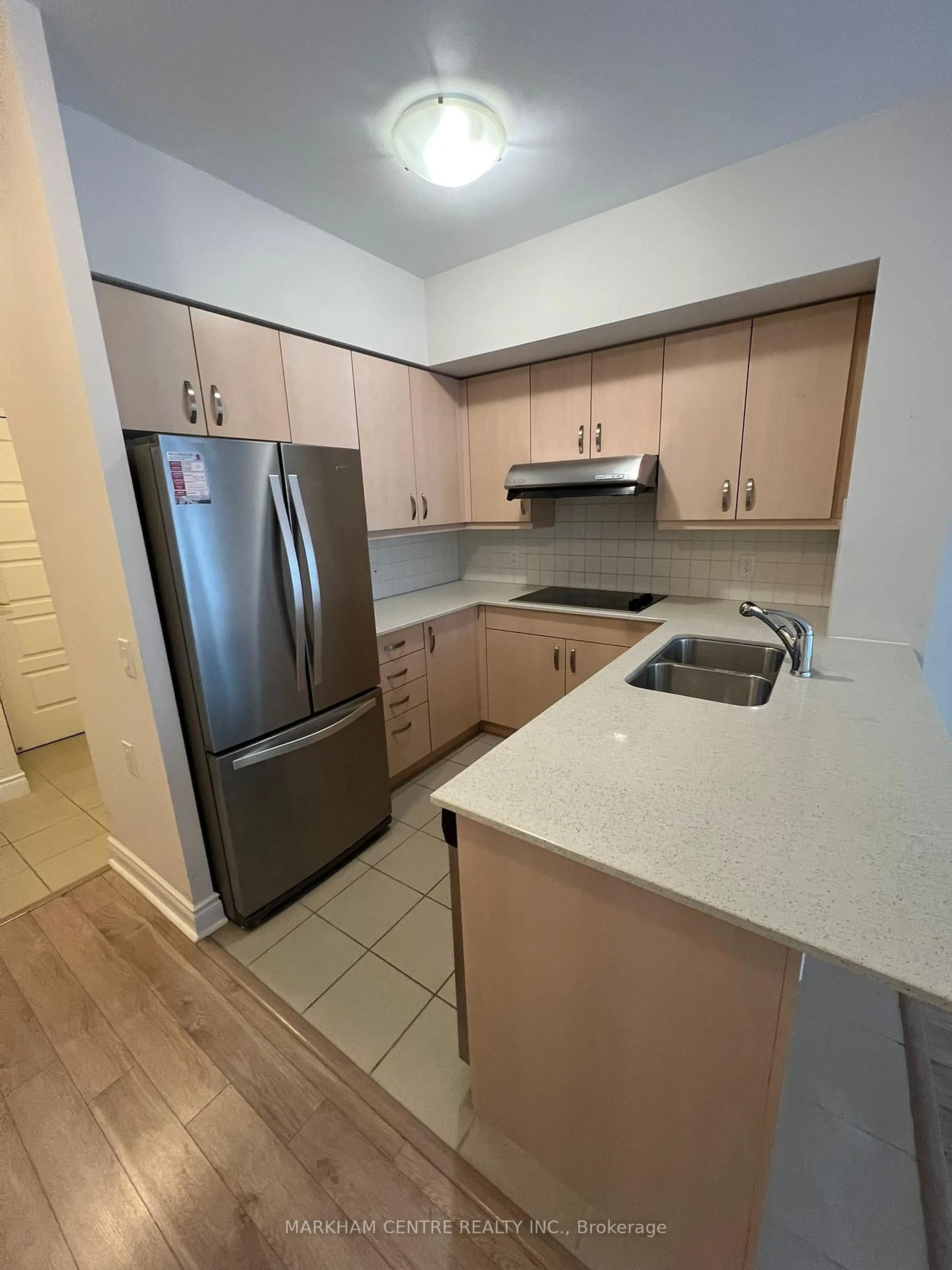 Standard kitchen, unknown for 1 Sun Yat Sen Blvd #263, Markham Ontario L3R 5K9