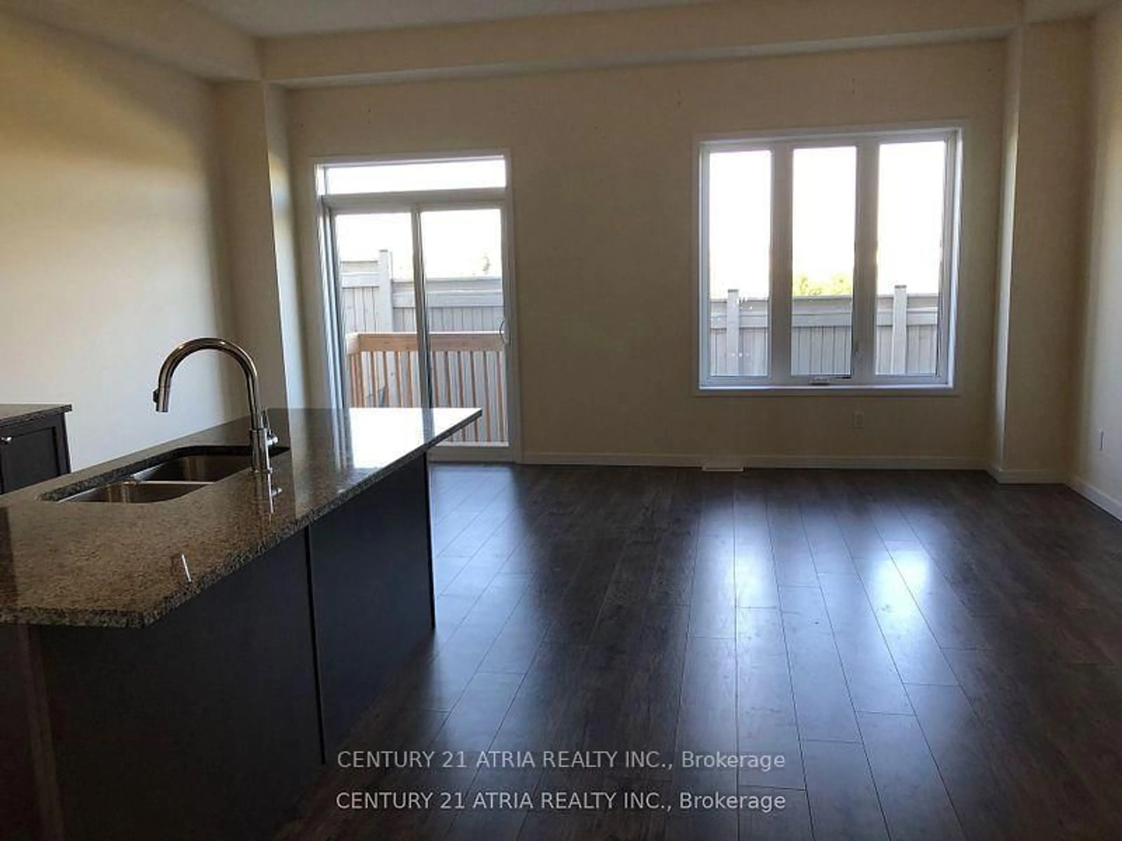 Unknown for 368 Elyse Crt, Aurora Ontario L4G 2C9