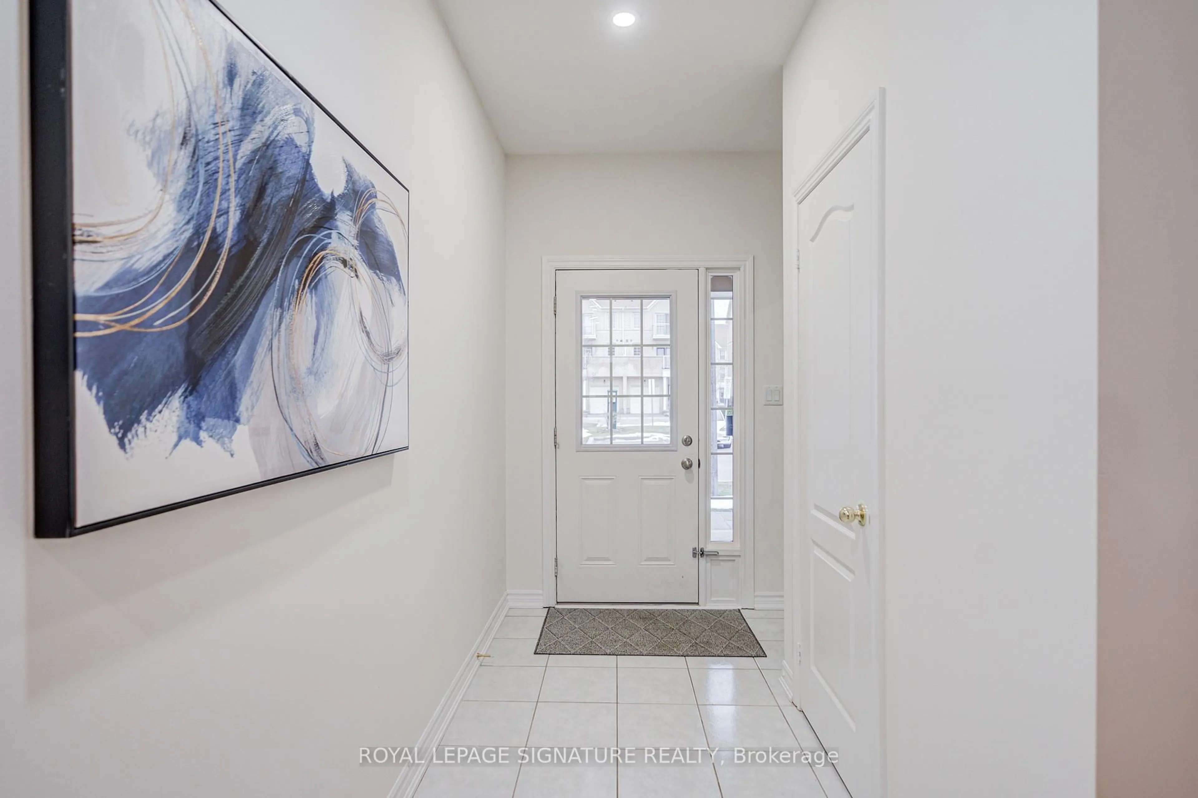 Indoor entryway for 86 Donald Buttress Blvd, Markham Ontario L6C 0P1